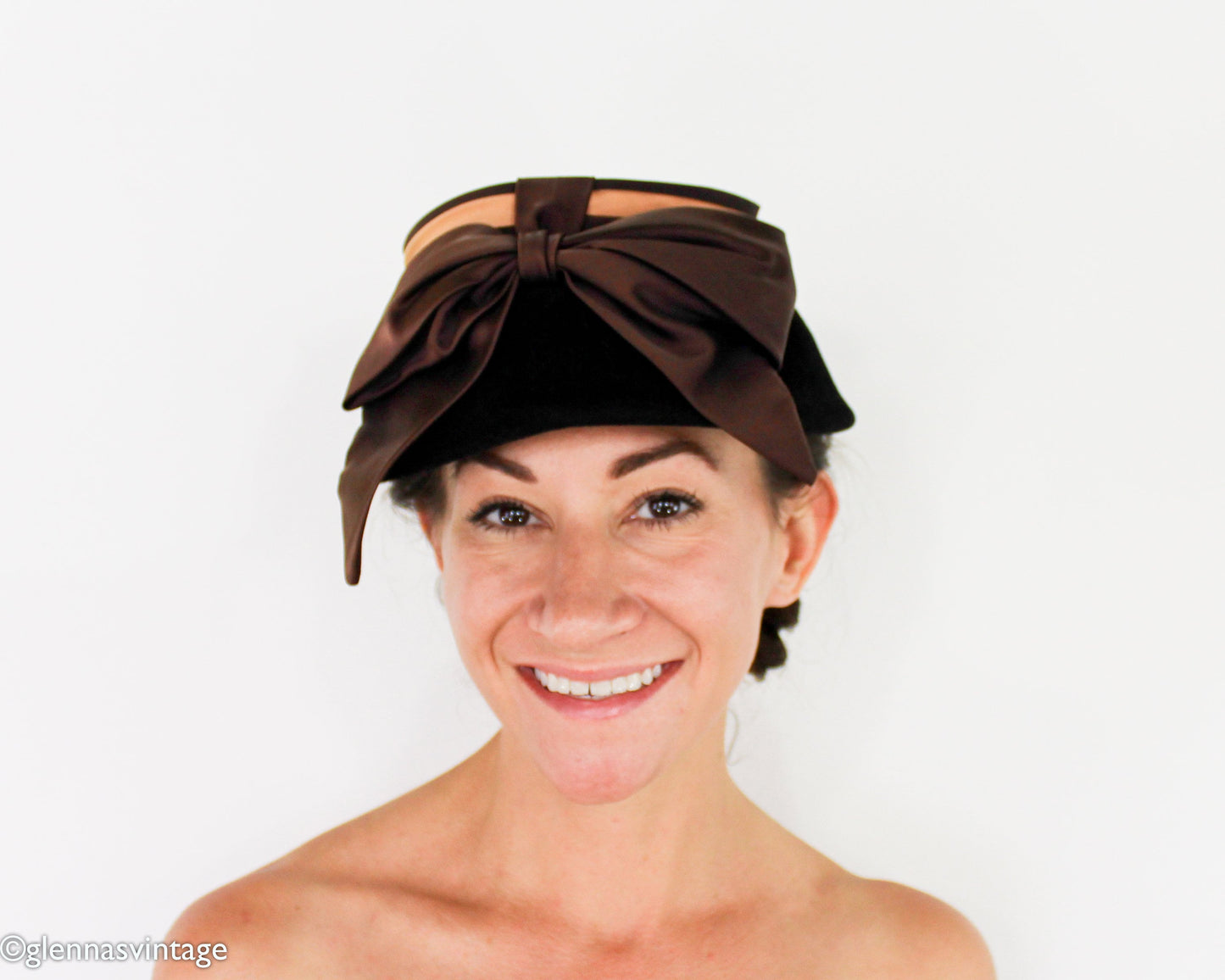 1950s Black Wool Felt Hat with Brown Satin Bow