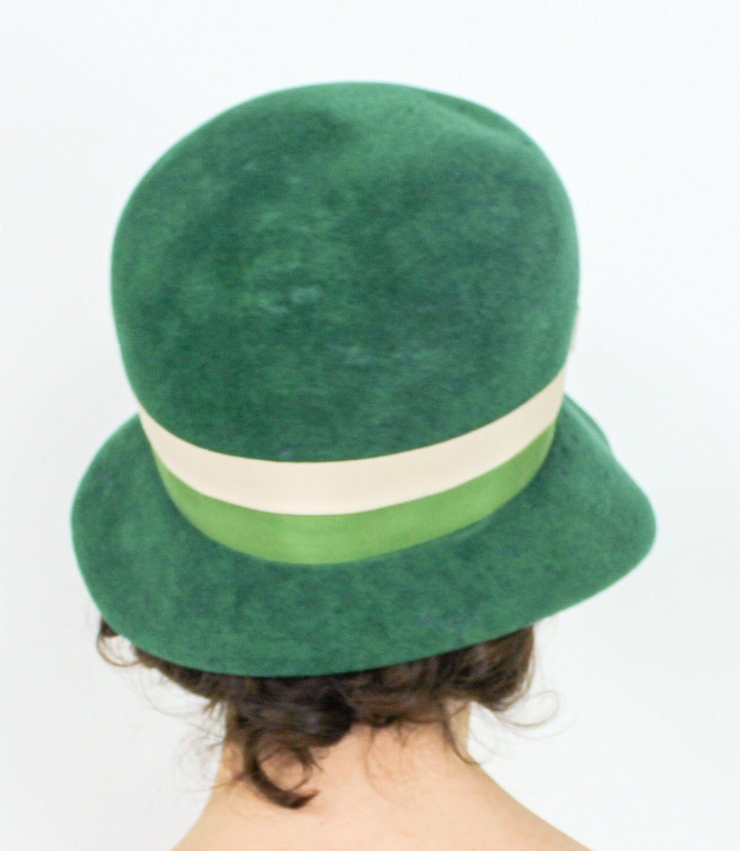 1960s Kelly Green Bucket Hat