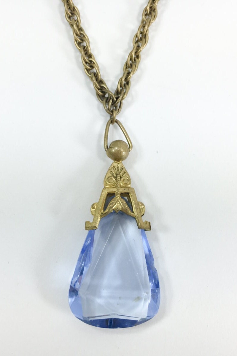 1930s Art Deco Blue Glass Pendant Necklace