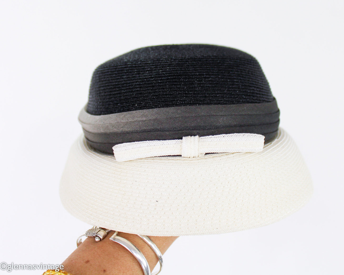 1950s Black & White Ombre Hat | 50s White Black Raffia Hat