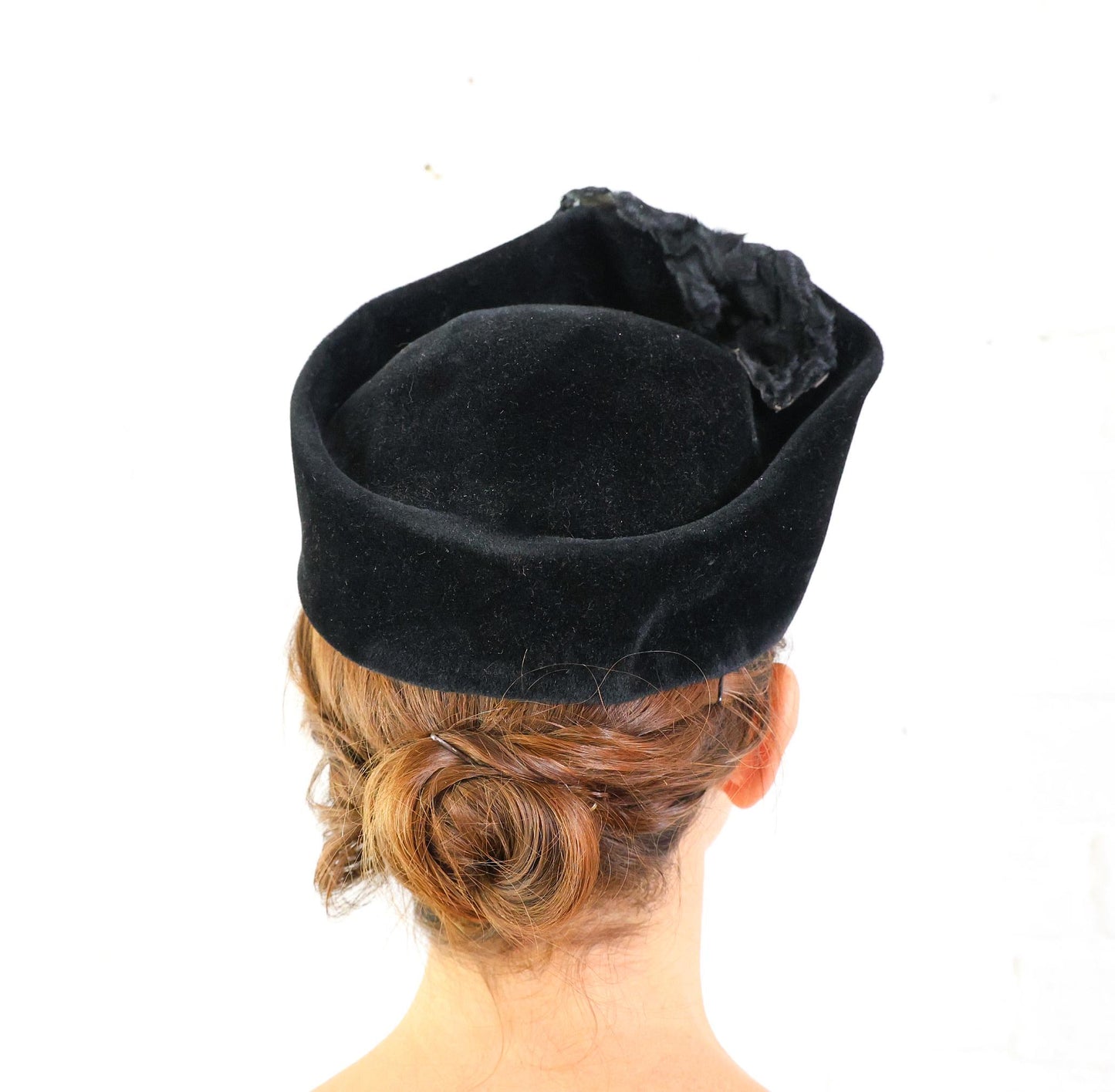 1940s Black Wool Velour Peaked Hat | Persian Lamb Detail