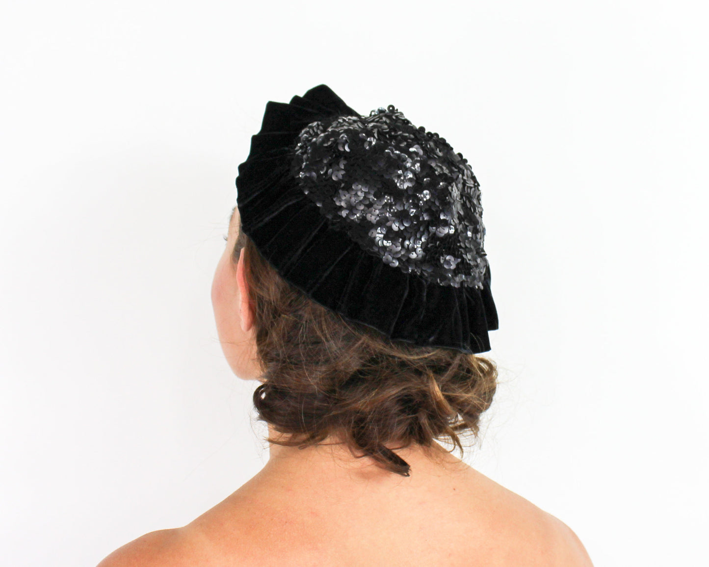 1920s Black Sequin Velvet Flapper Hat