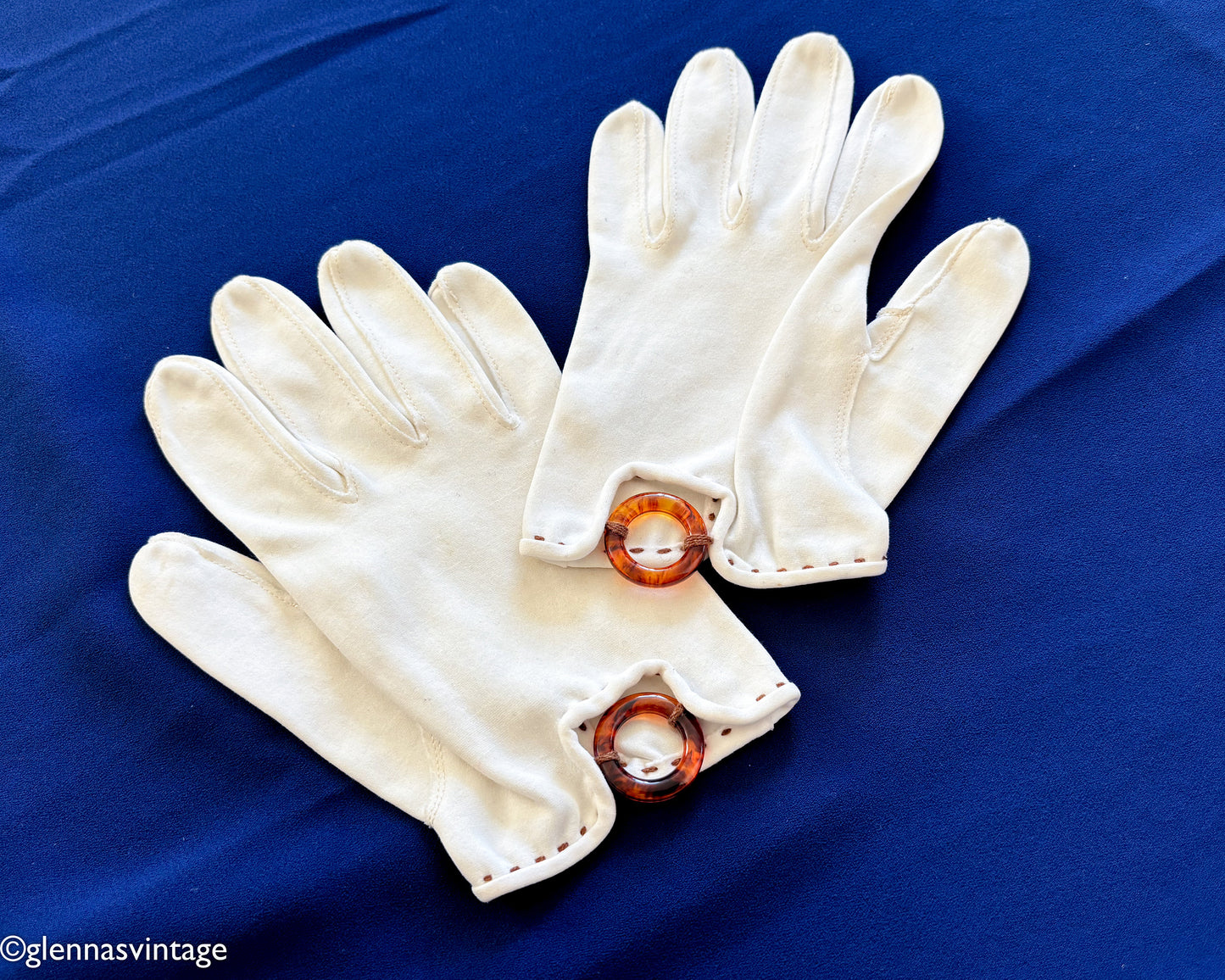 1950s Creme Cotton Gloves, Medium