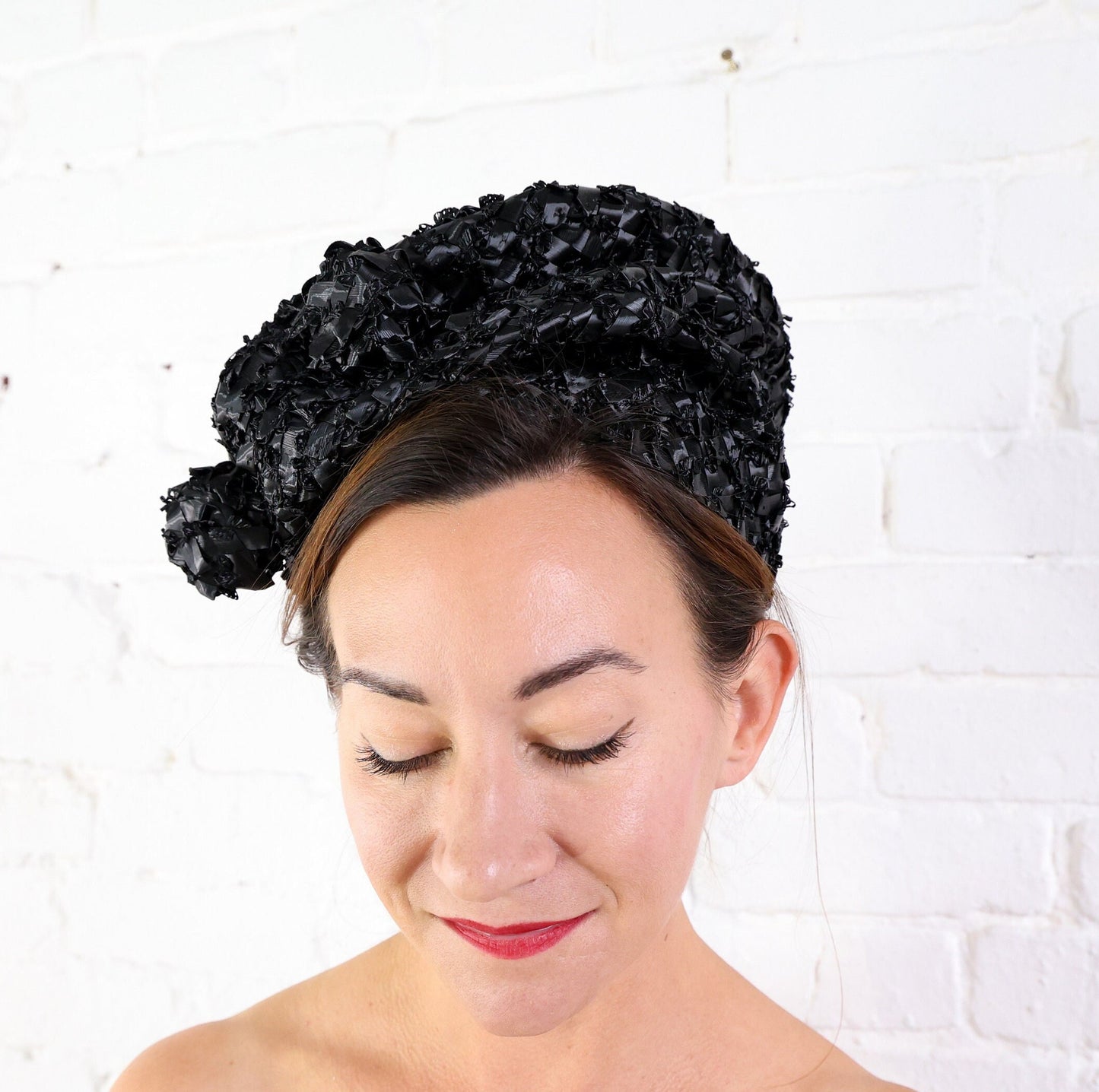 1960s Black Woven Raffia Hat, Jackie O Style