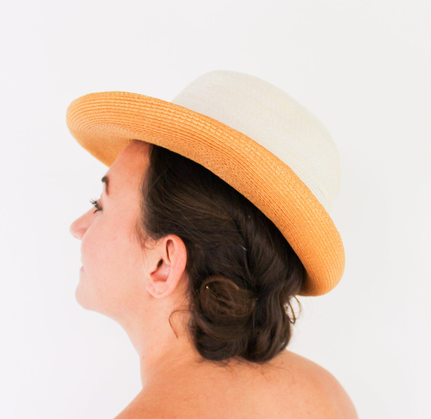 1970s Creme & Tan Woven Hat | Raffia Hat