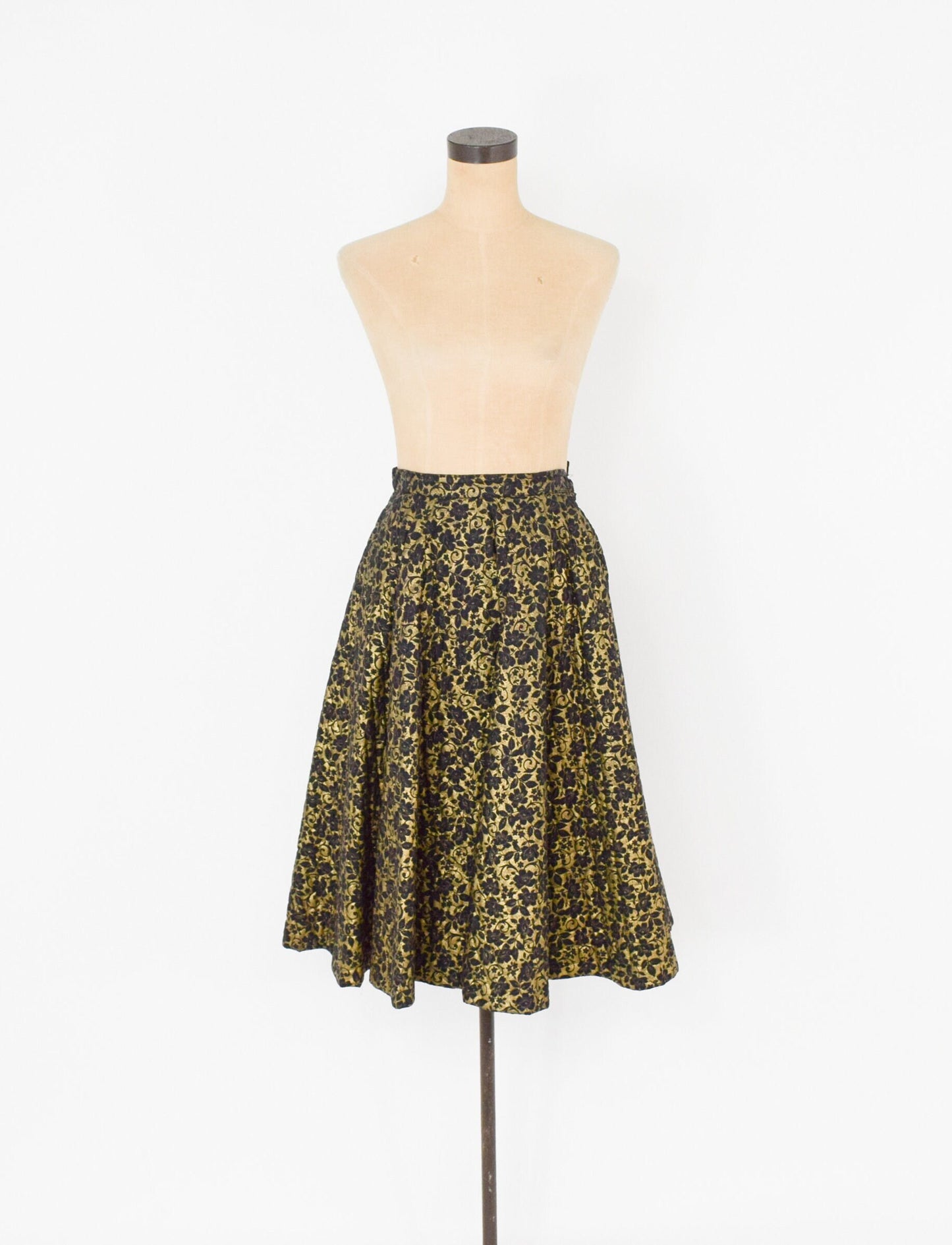 1950s Black Quilted Circle Skirt | 50s Black & Gold Quilted Swing Skirt | Mc Arthur Ltd. | X Small