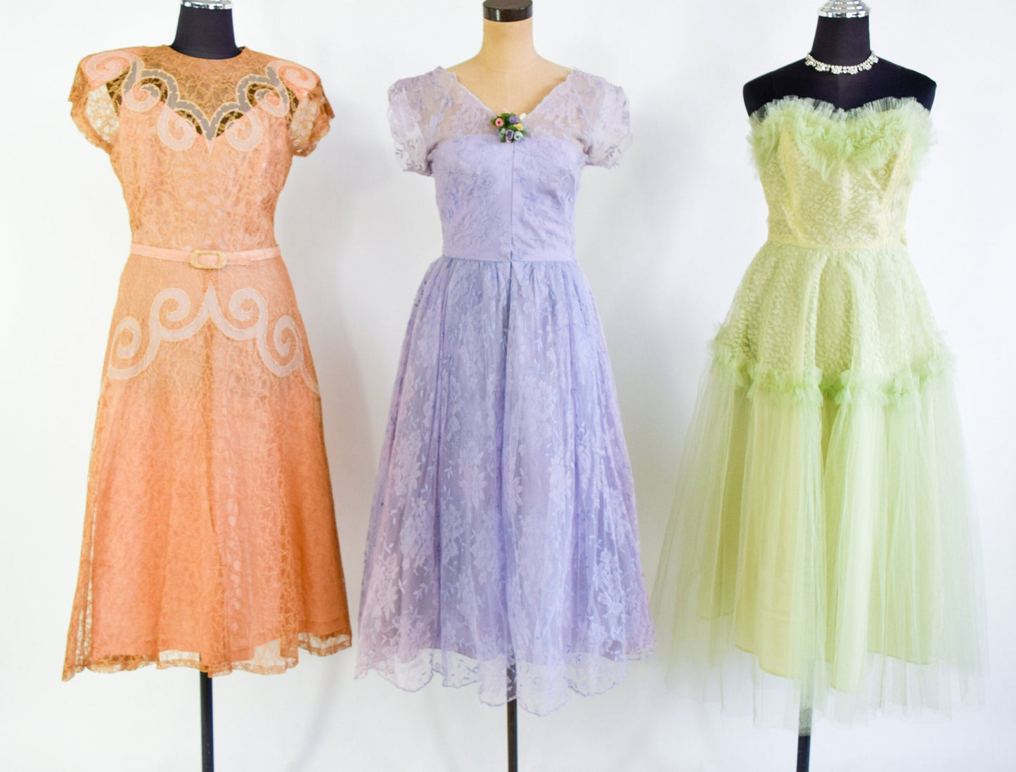 1940s Citron Green Lace  & Tulle Strapless Evening Dress | 40s Chartreuse Cupcake Dress | Green Lace Prom Dress | Small