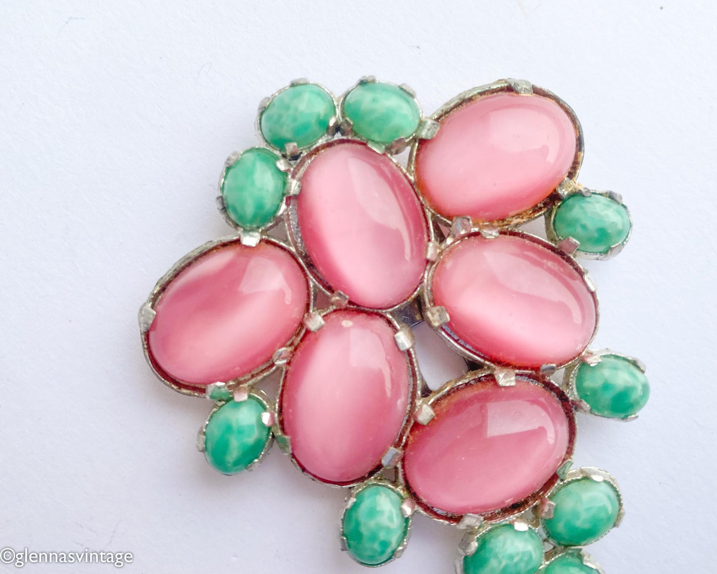 1920s Pink & Green Glass Dress Clip