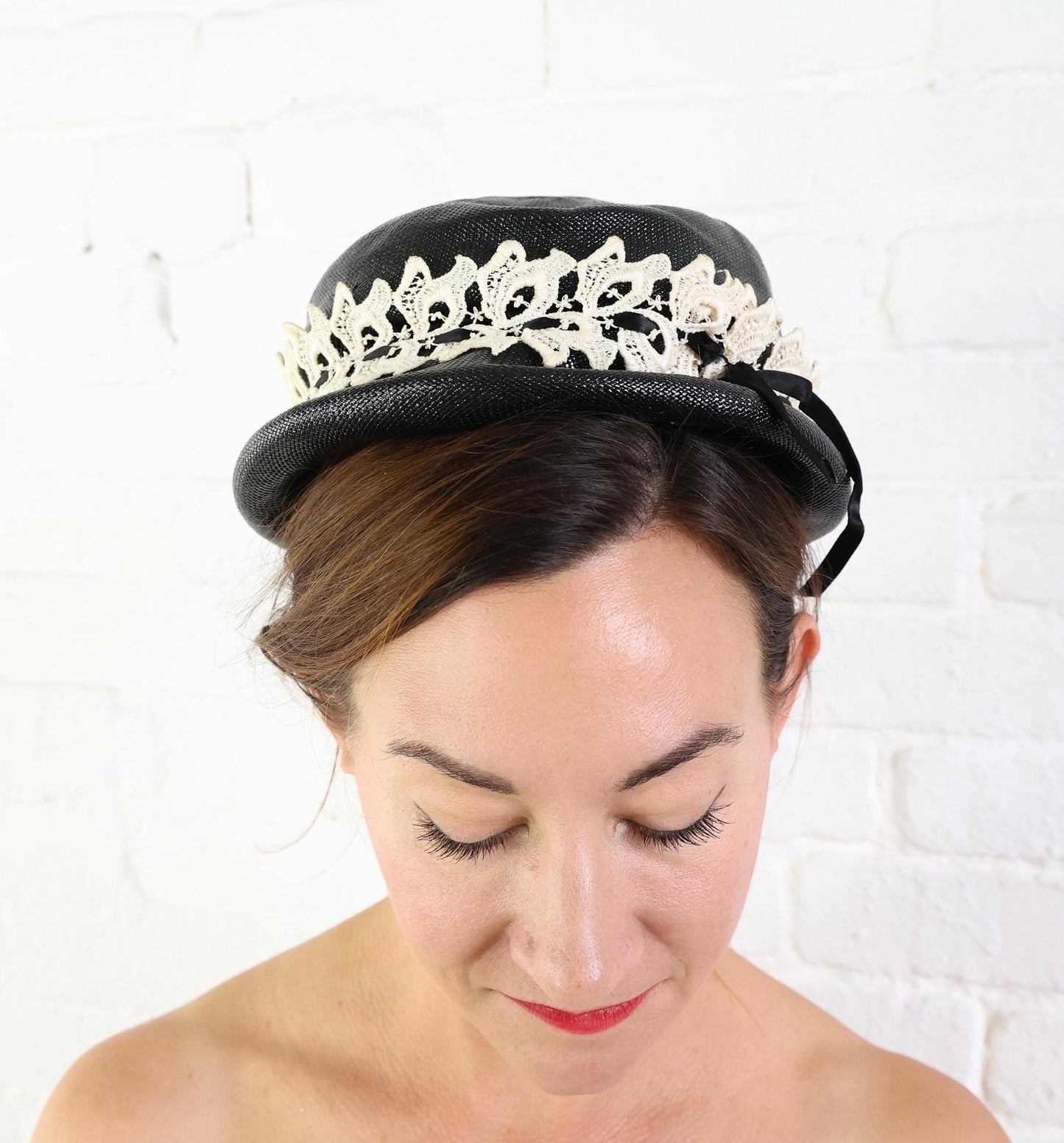 1950s Black & White Lace Straw Hat