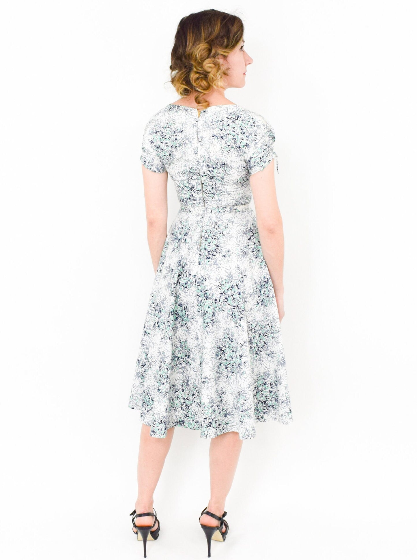 1950s Grey & White Floral Cotton Dress, Extra Small