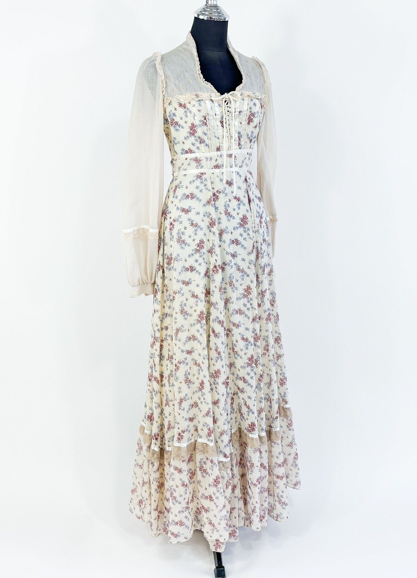 1970s Beige Gunne Sax Floral Maxi Dress, XS