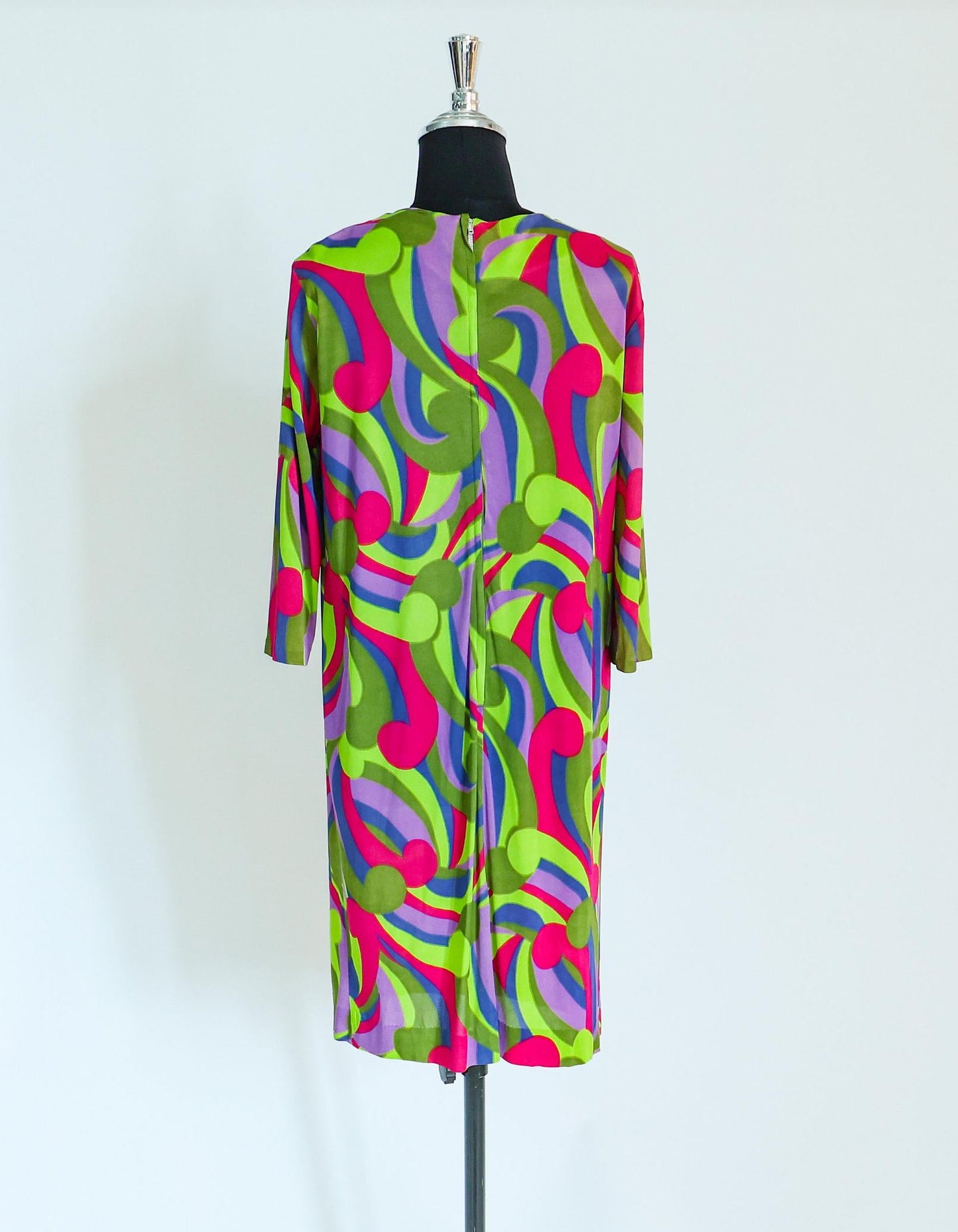1960s Op Art Print Mini Dress | 60s Colorful Nylon Abstract Dress | Royal Miss | Large