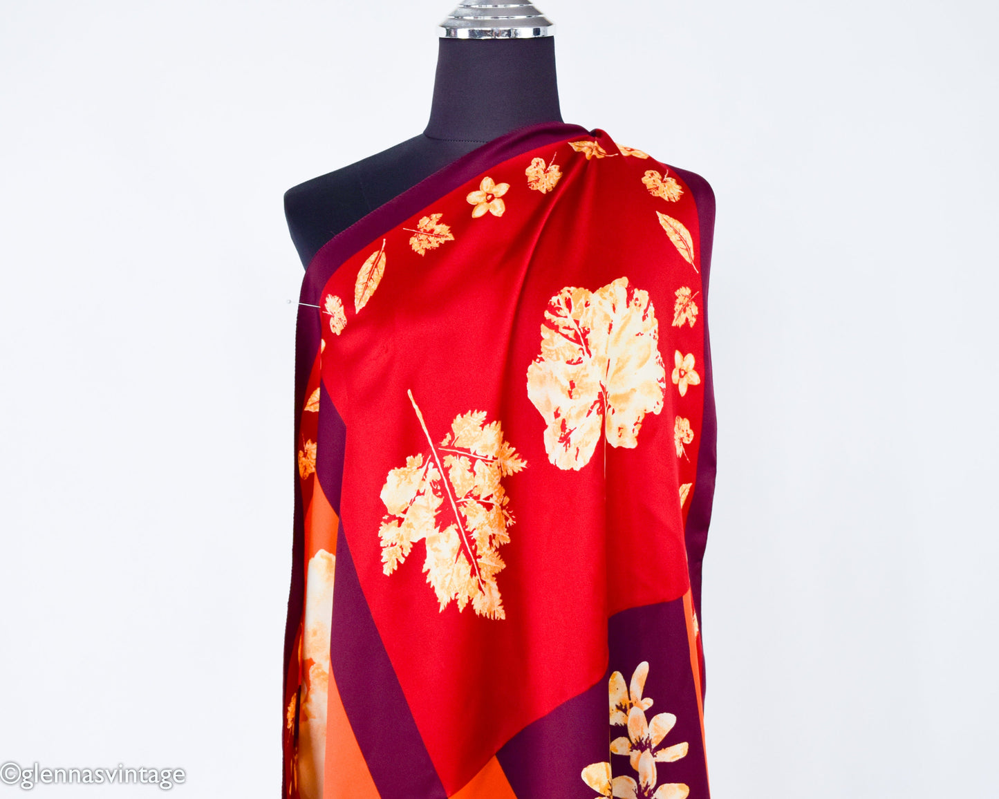1980s Fall Leaves Scarf | 80s Maroon & Orange Fall Leaf Scarf | Italy