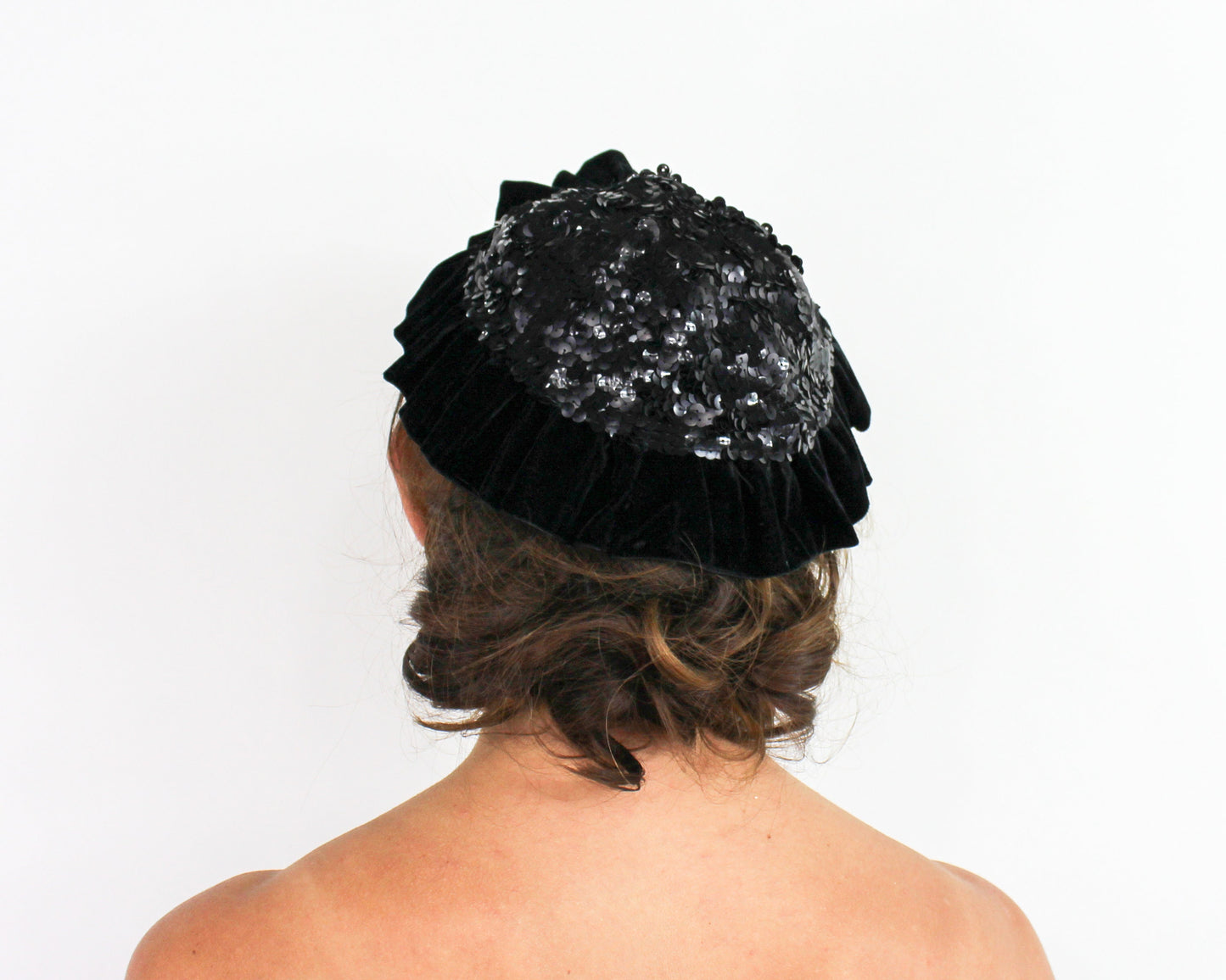 1920s Black Sequin Velvet Flapper Hat