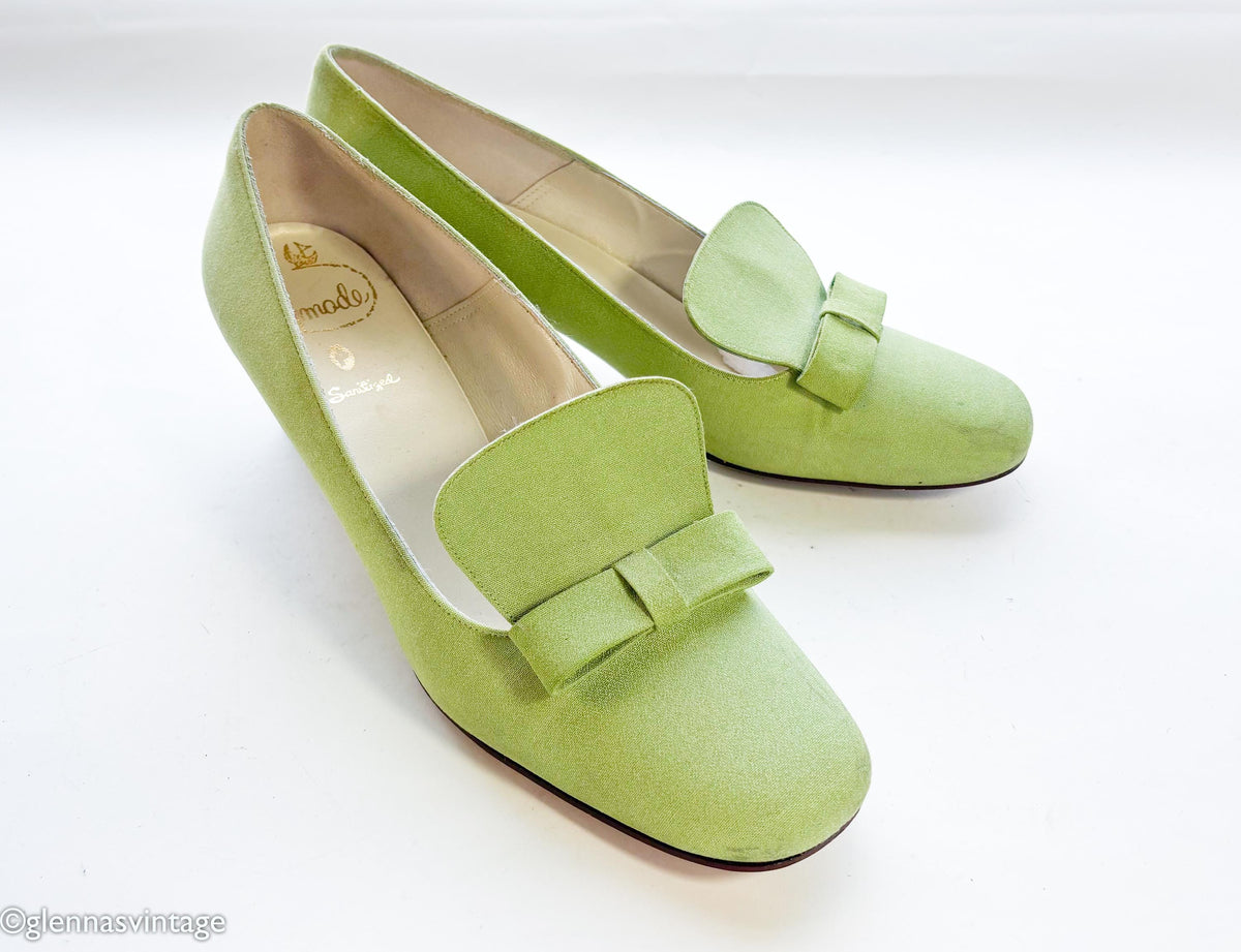 1960s Mod  Lime Green Linen Low Heel Shoes, Size 8B