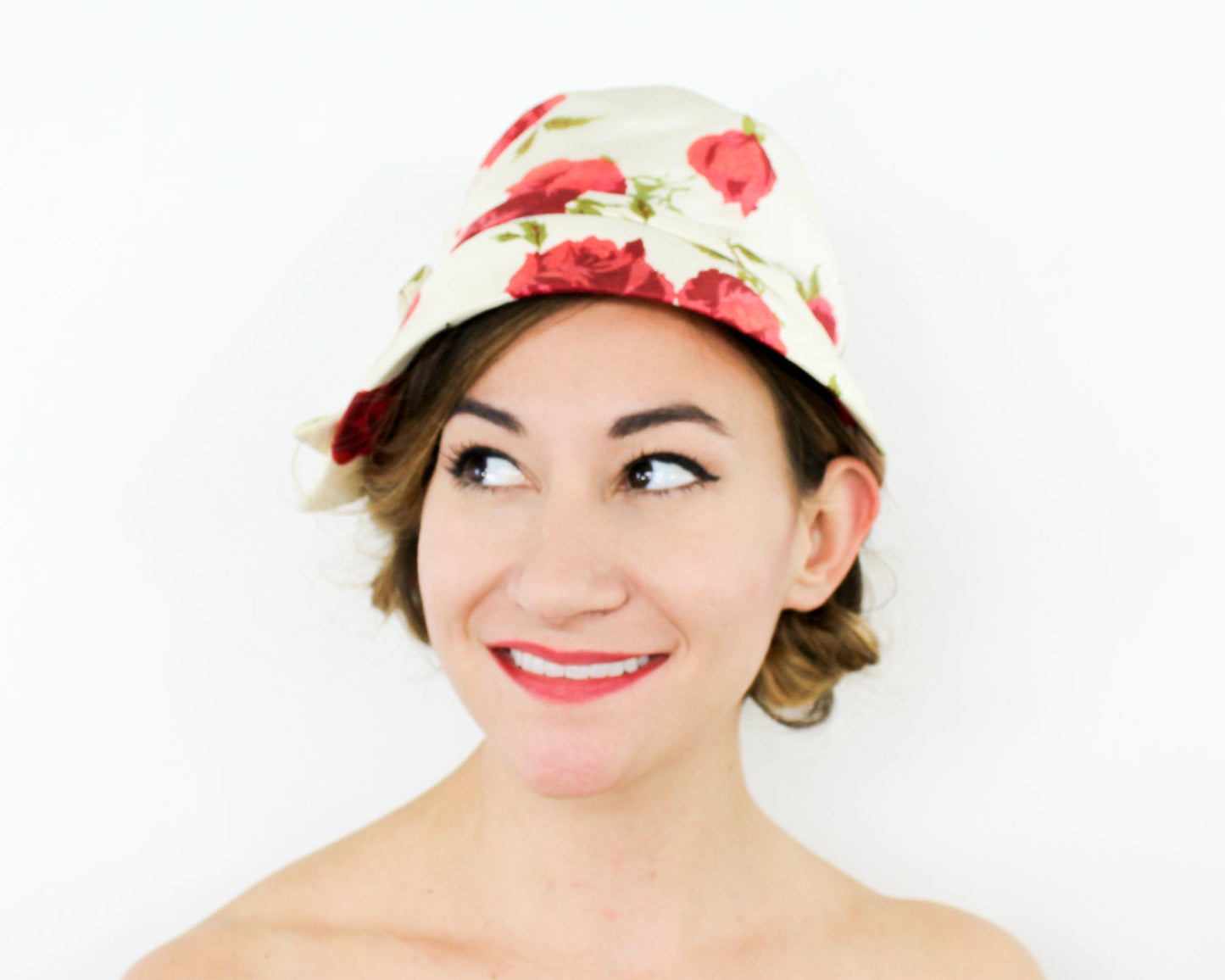 1950s White & Red Rose Silk Hat