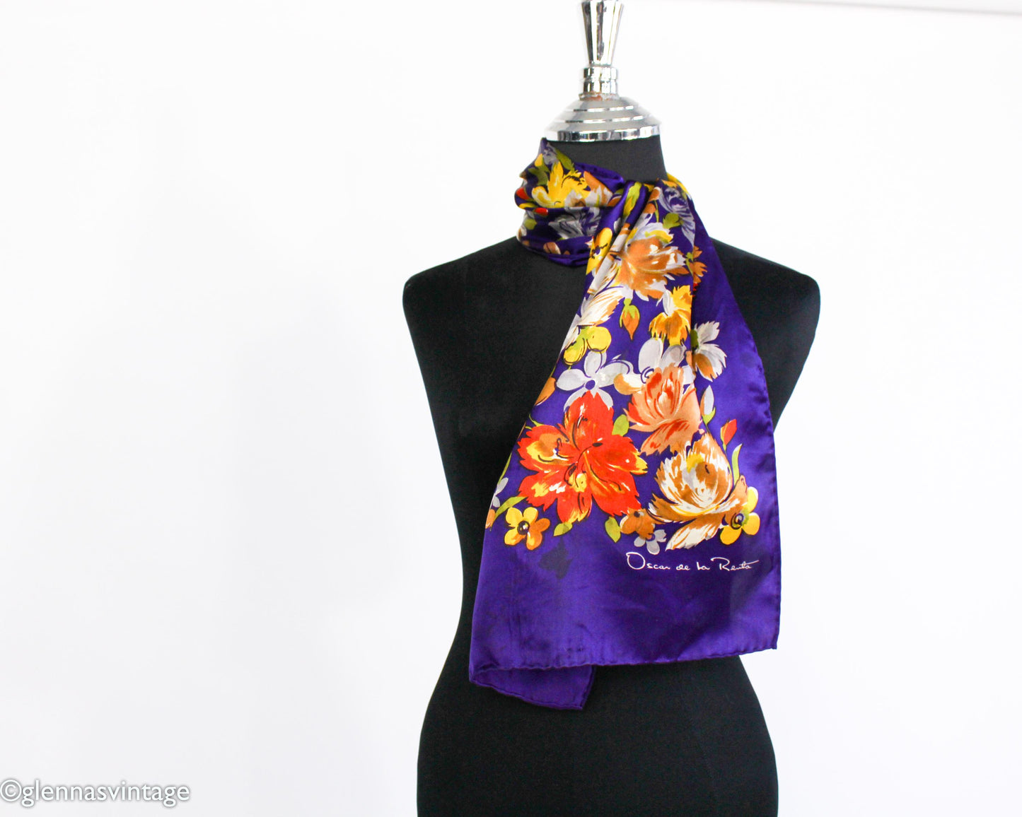 1980s Oscar de la Renta Purple Floral Silk Scarf