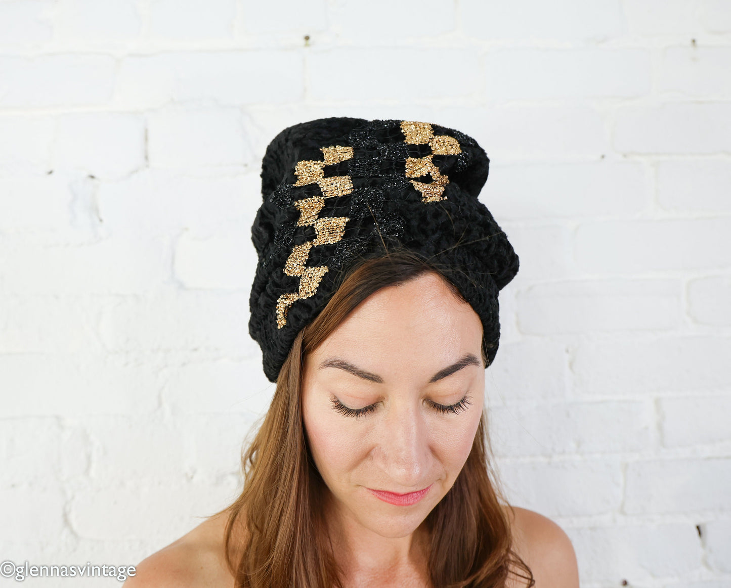 1940s Black & Gold Turban Hat