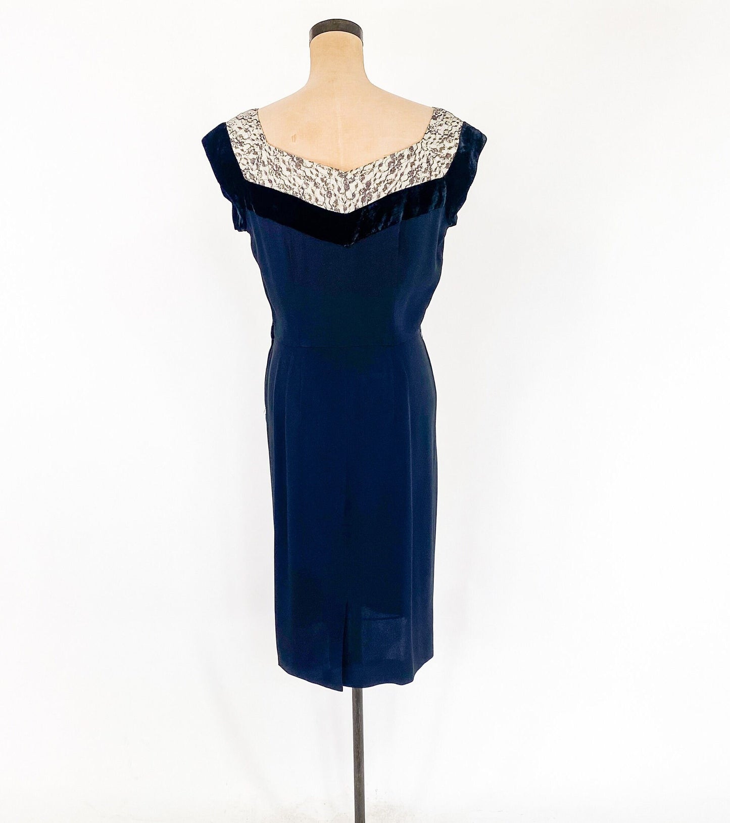 1940s Black Cocktail Dress | 40s Black Crepe & Lace Sheath Dress | Old Hollywood | Le Vine Original | Medium