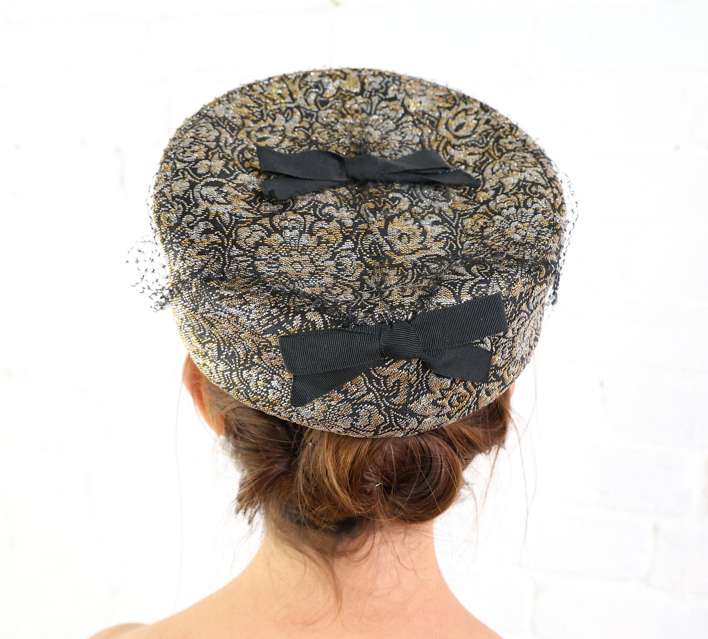 1960s Black & Gold Metallic Pillbox Hat