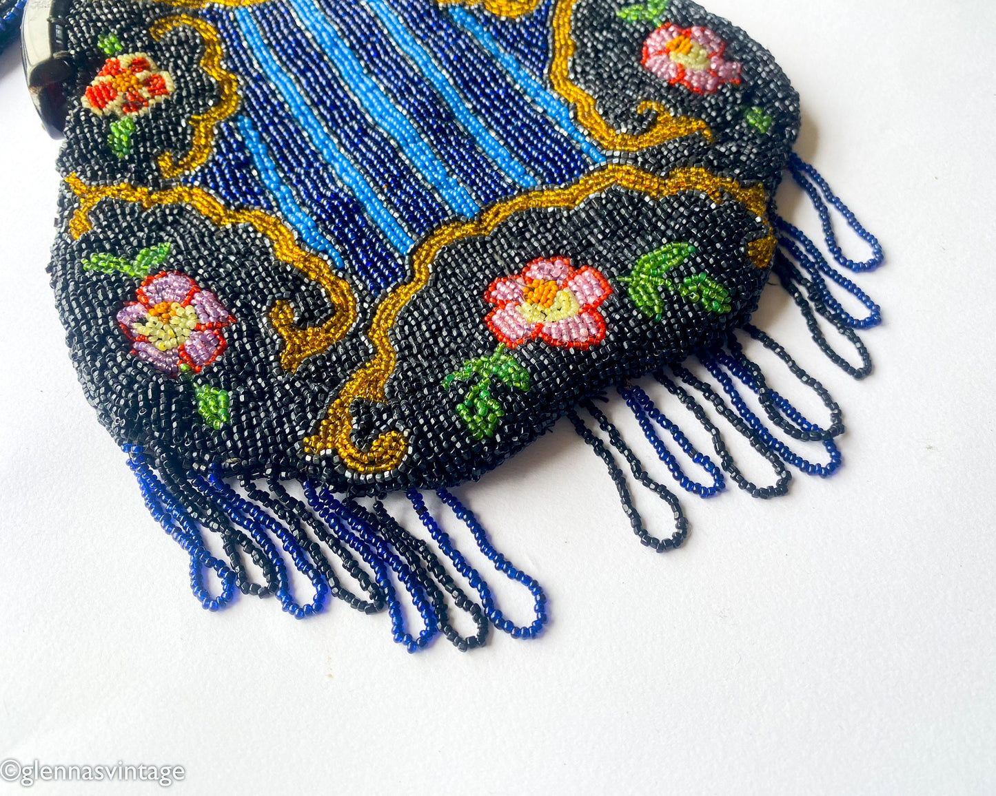 1900s Antique Floral Beaded Handbag with Lucite Frame