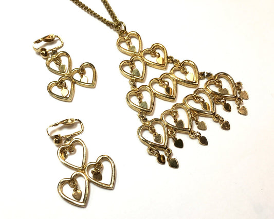 1970s Gold Hearts Necklace & Earrings Jewelry Set