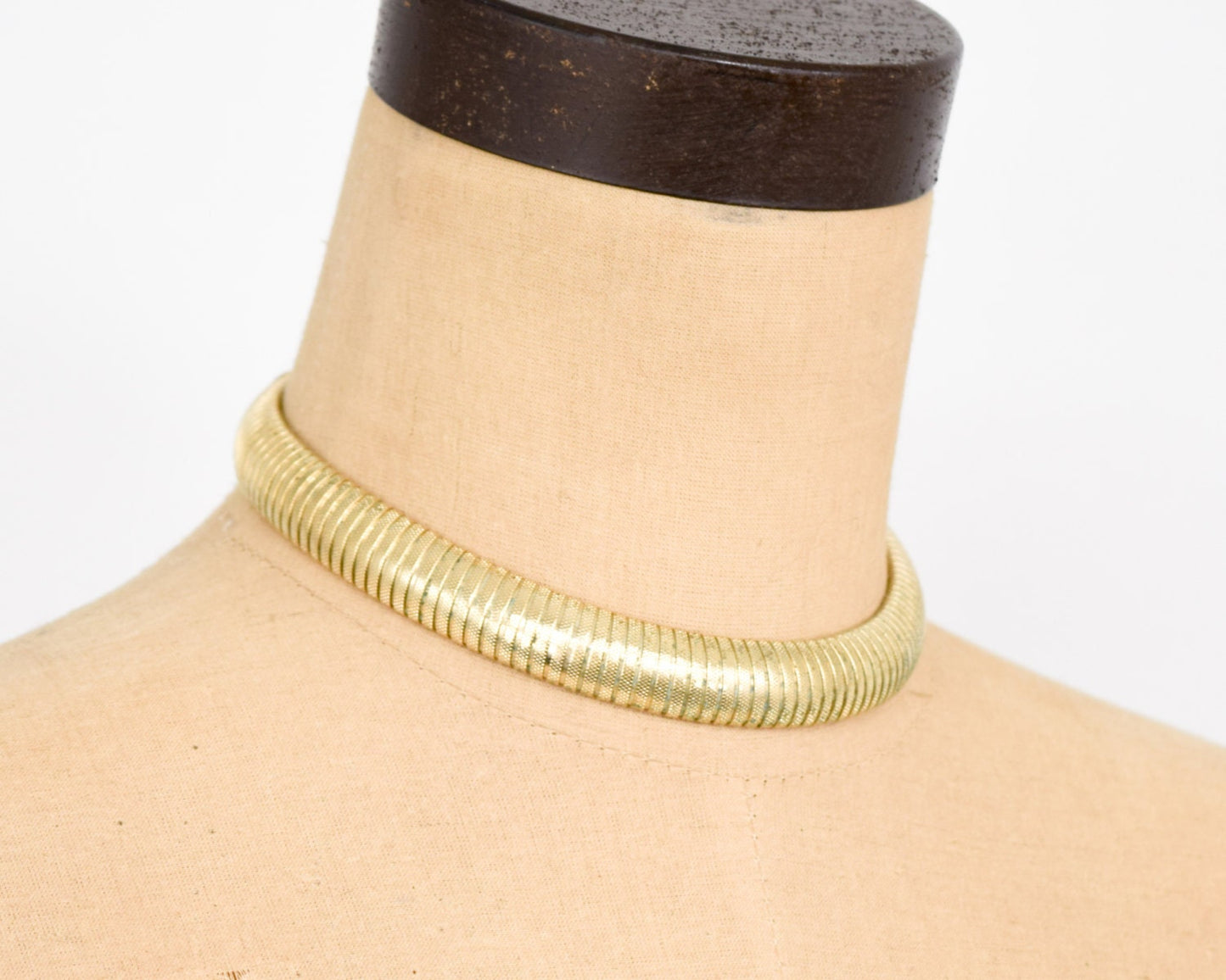 Vintage Sarah Coventry Gold Coil Choker | Adjustable 1960s Necklace