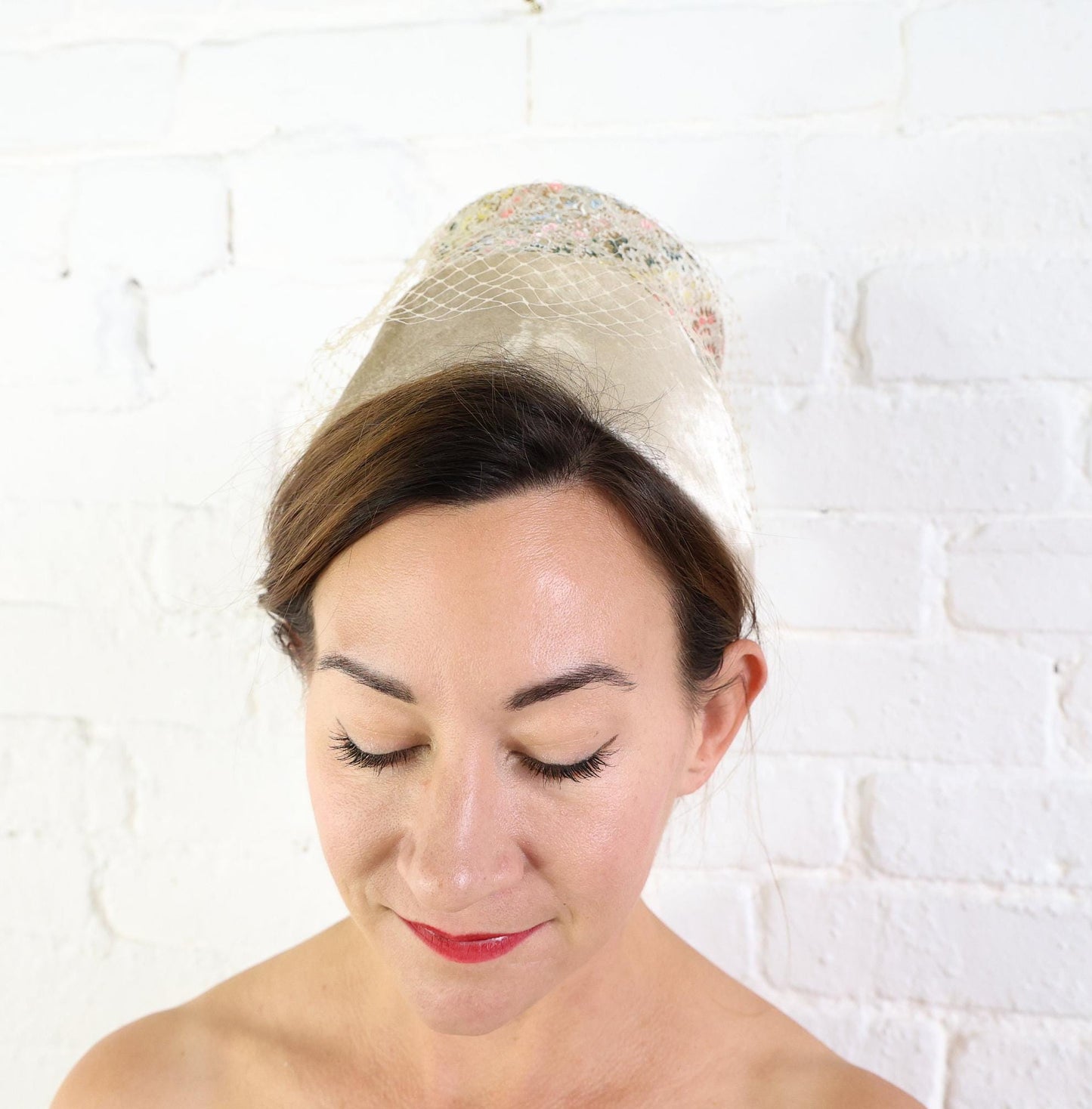 1960s Creme Velvet & Brocade High Crown Hat | 60s Off White High Bucket Hat | Jackie O