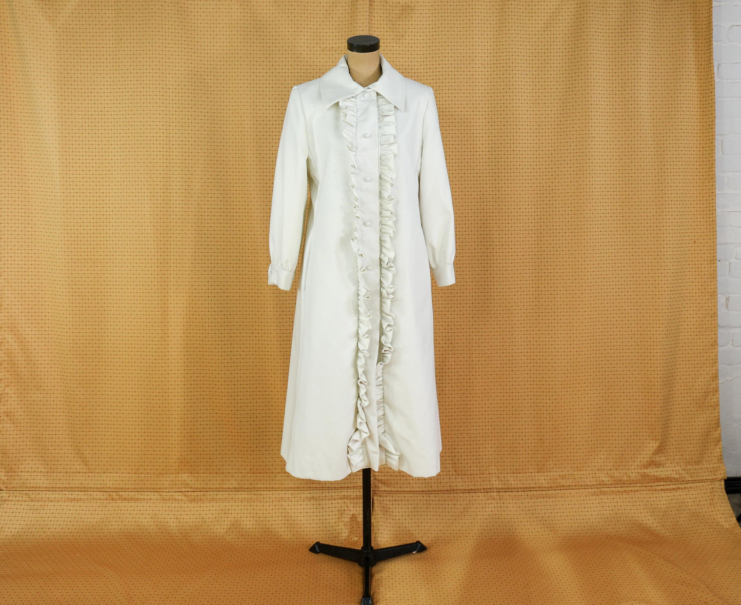 Bill Blass White Wedding Coat, 1960s Vintage Wedding Dress Coat, Large
