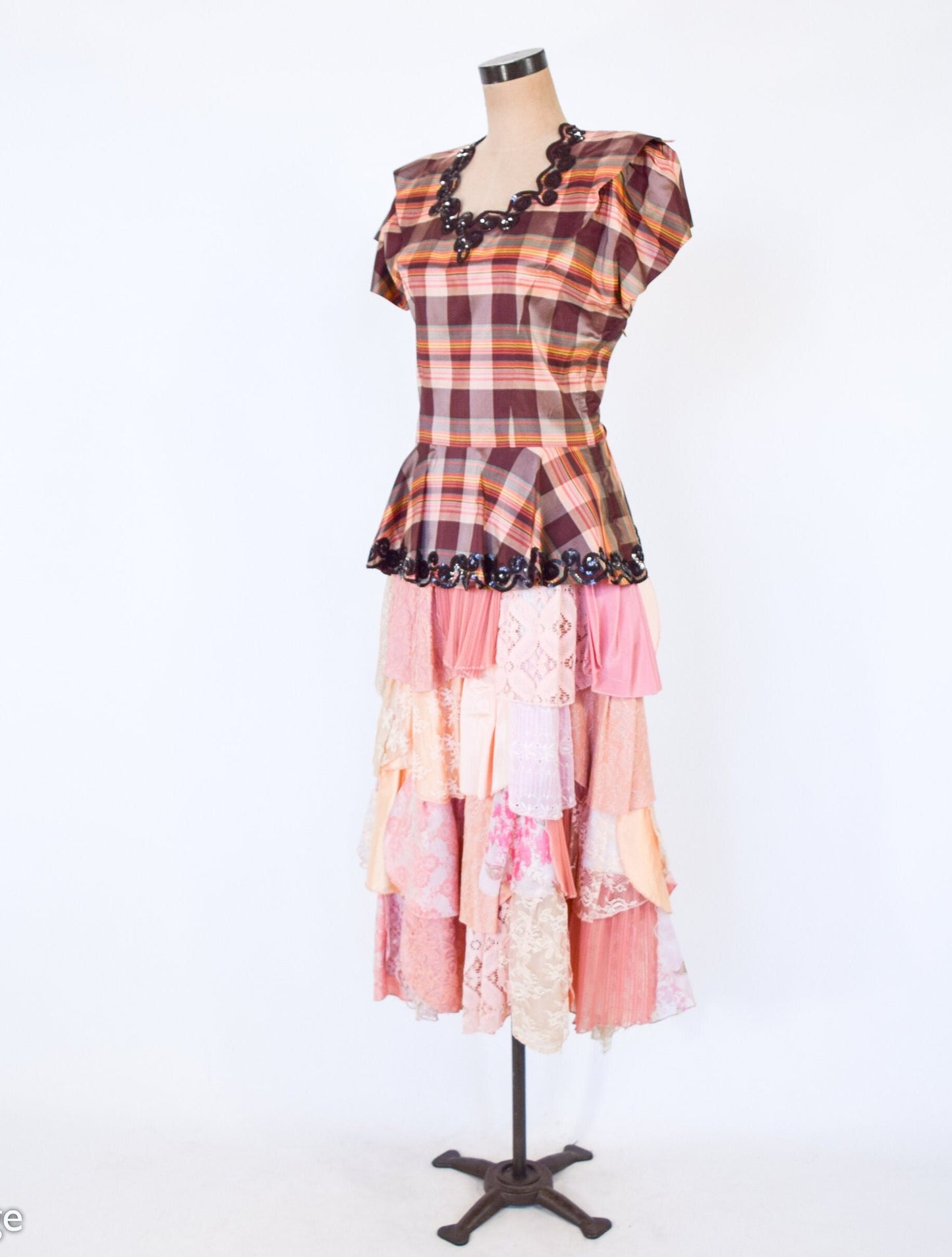 1940s Brown Plaid Taffeta Blouse | 90s Pink Petal Midi Lace & Brocade Skirt, Medium