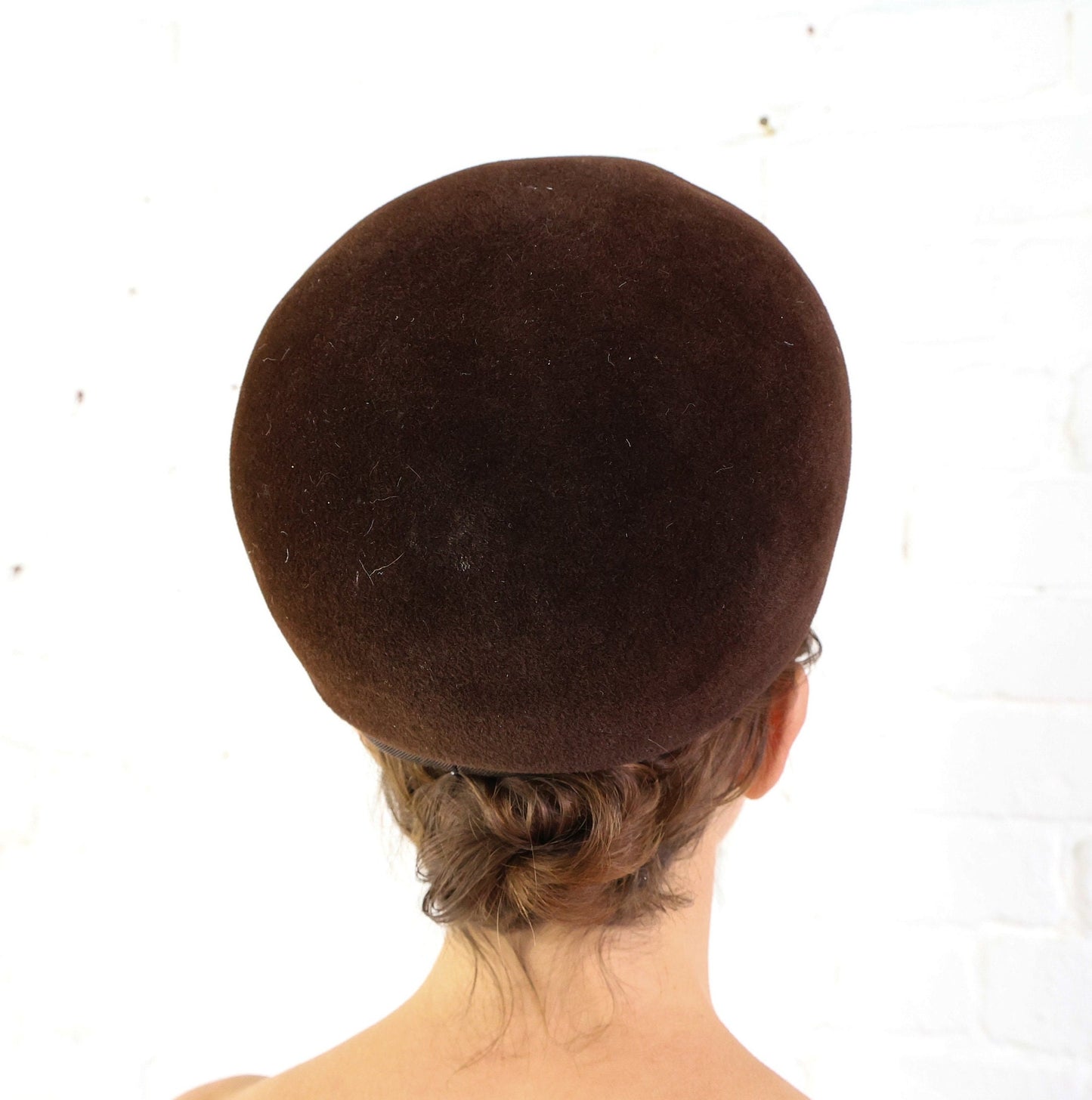 1960s Brown Wool Bubble Hat with Sequins