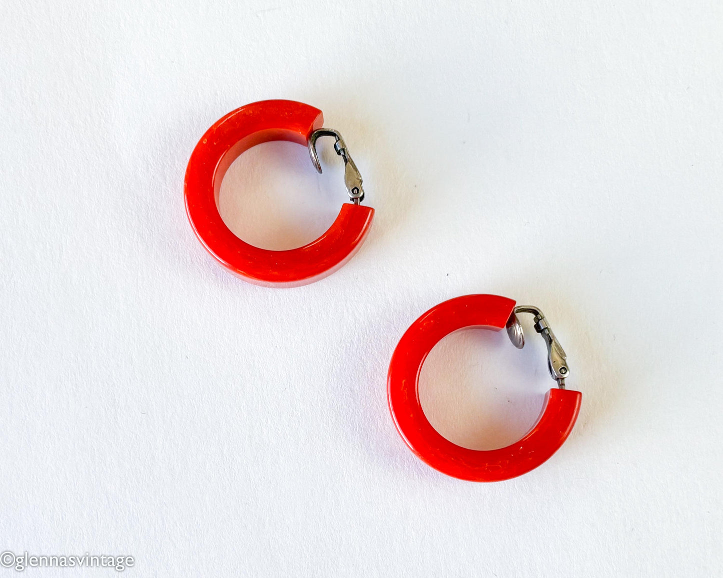 1940s Red Bakelite Earrings | Red Hoop Plastic Clips