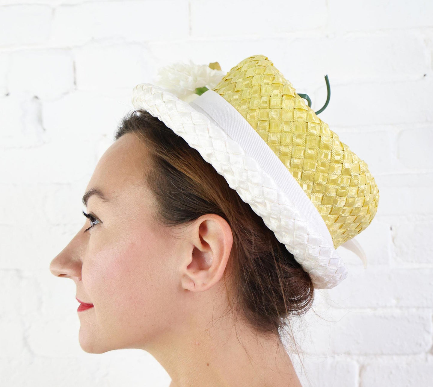 1960s Yellow & White Woven Raffia Straw Hat
