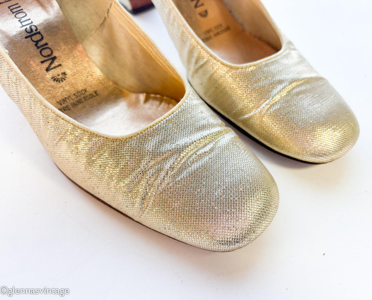 1960s Gold Lamé Evening Heels Pumps US 7