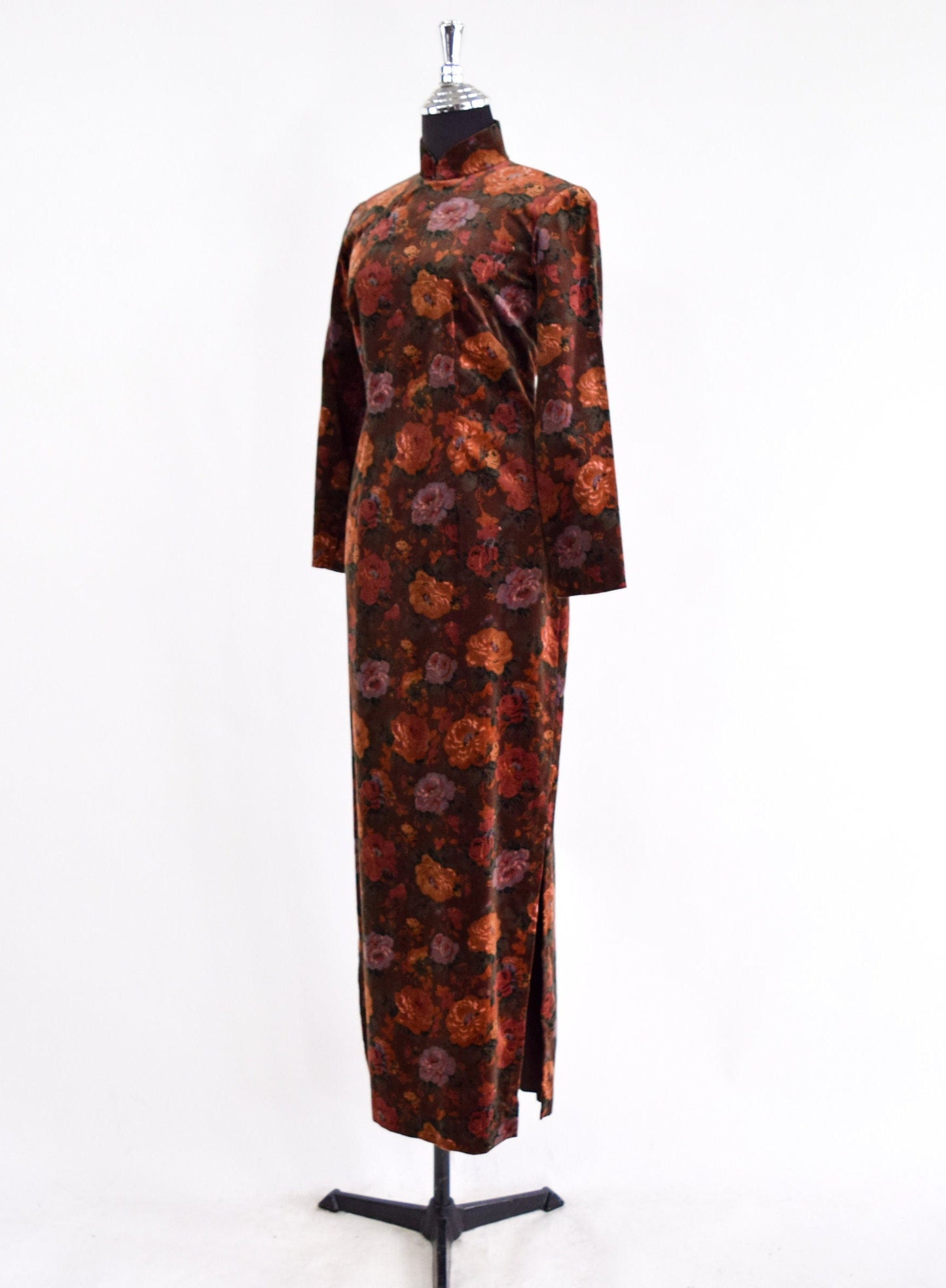 1950s Brown Floral Velvet Cheongsam Dress, Small