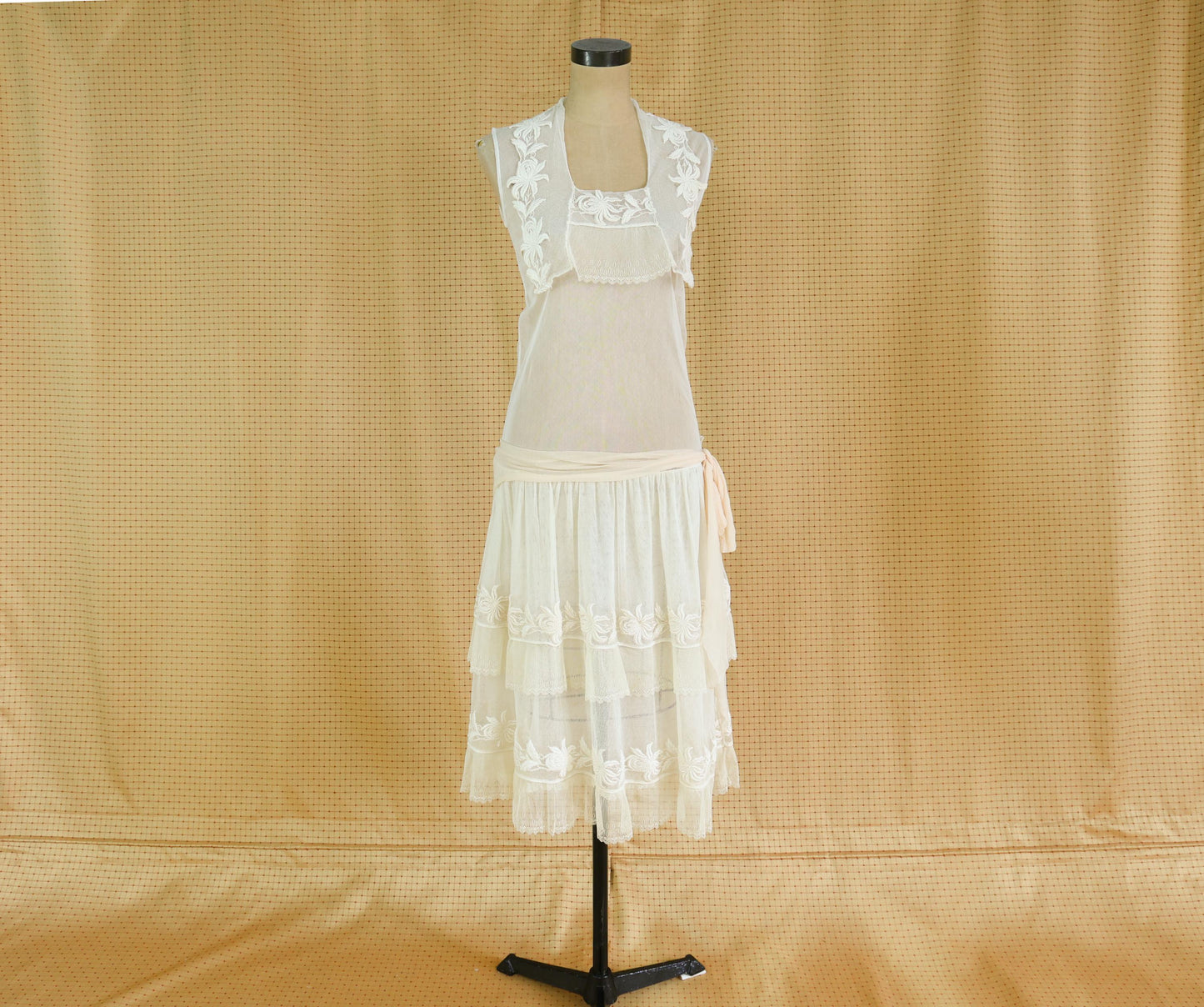 1910s Ivory Tulle Wedding Dress, Extra Small