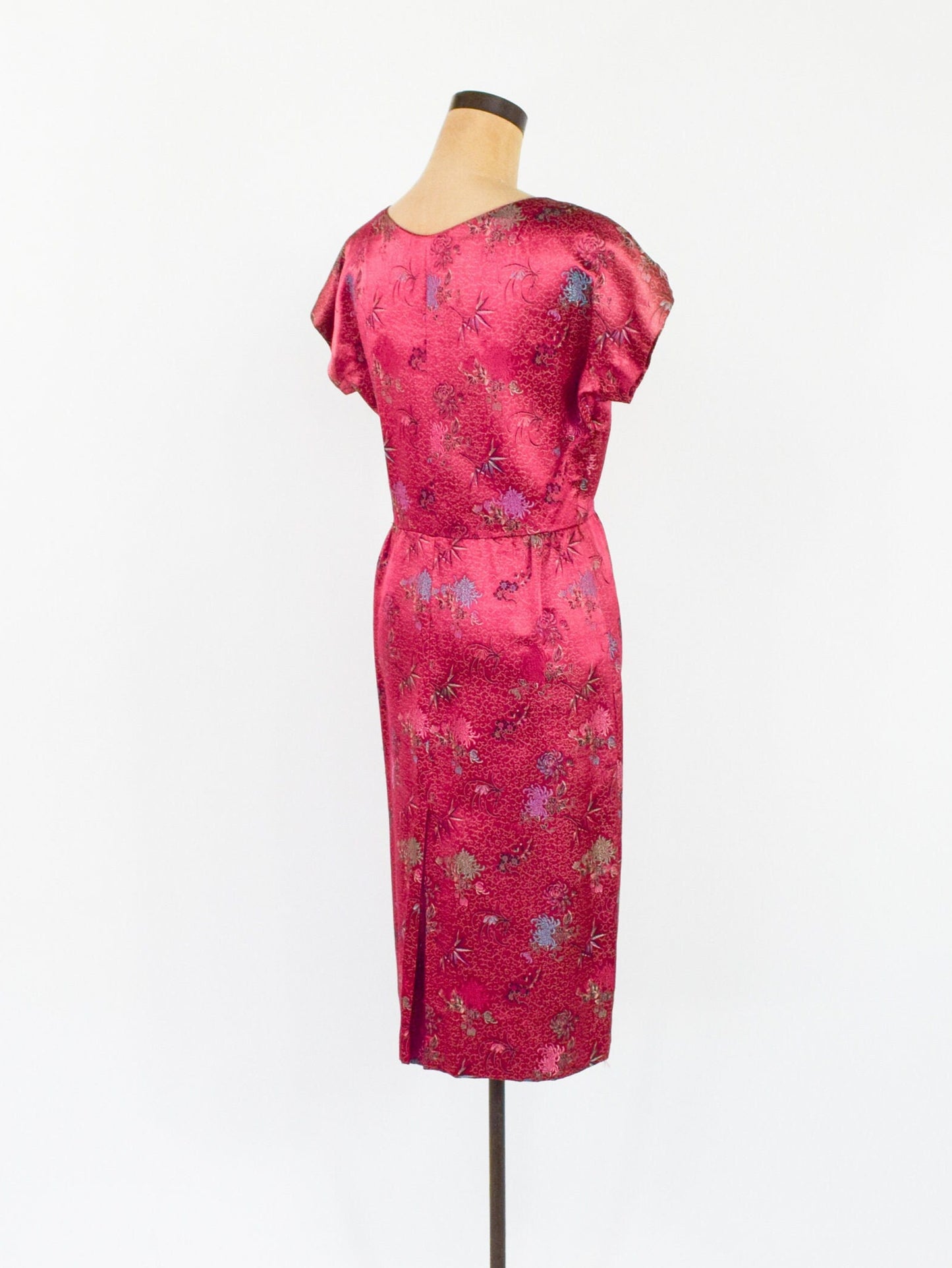 1950s Vintage Cranberry Silk Brocade Sheath | Red Party Dress, M/L