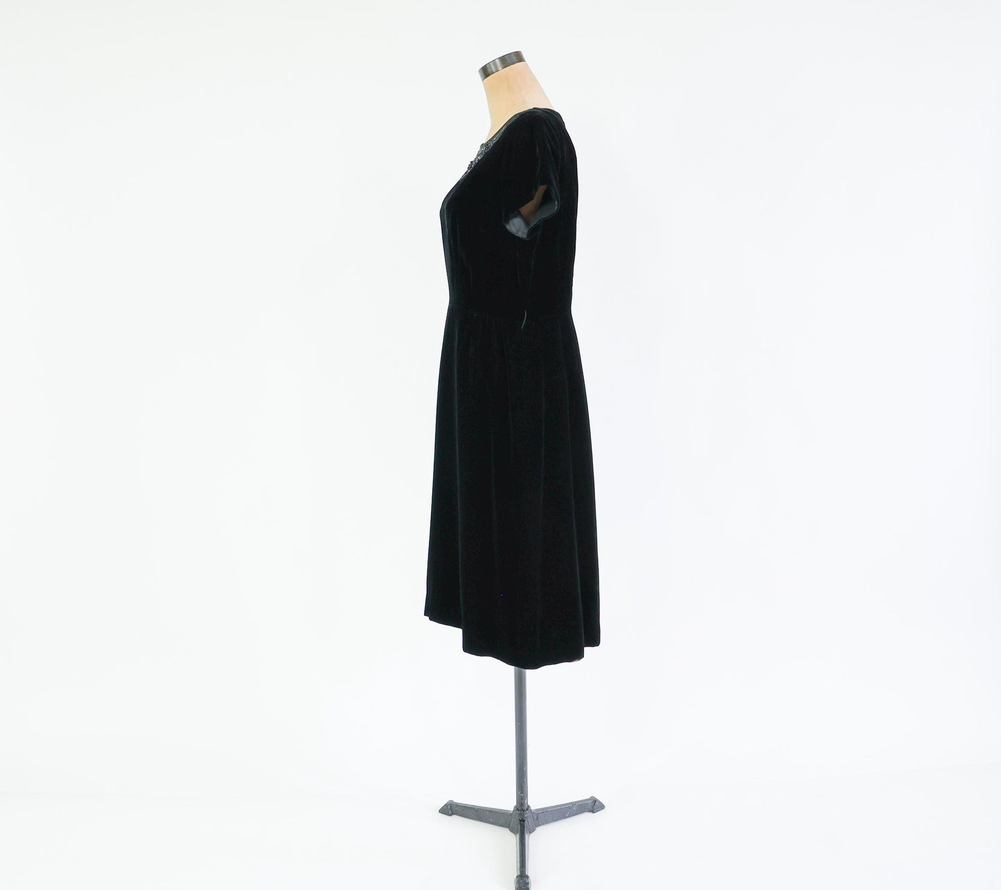1950s Black Velvet Cocktail Dress, Large