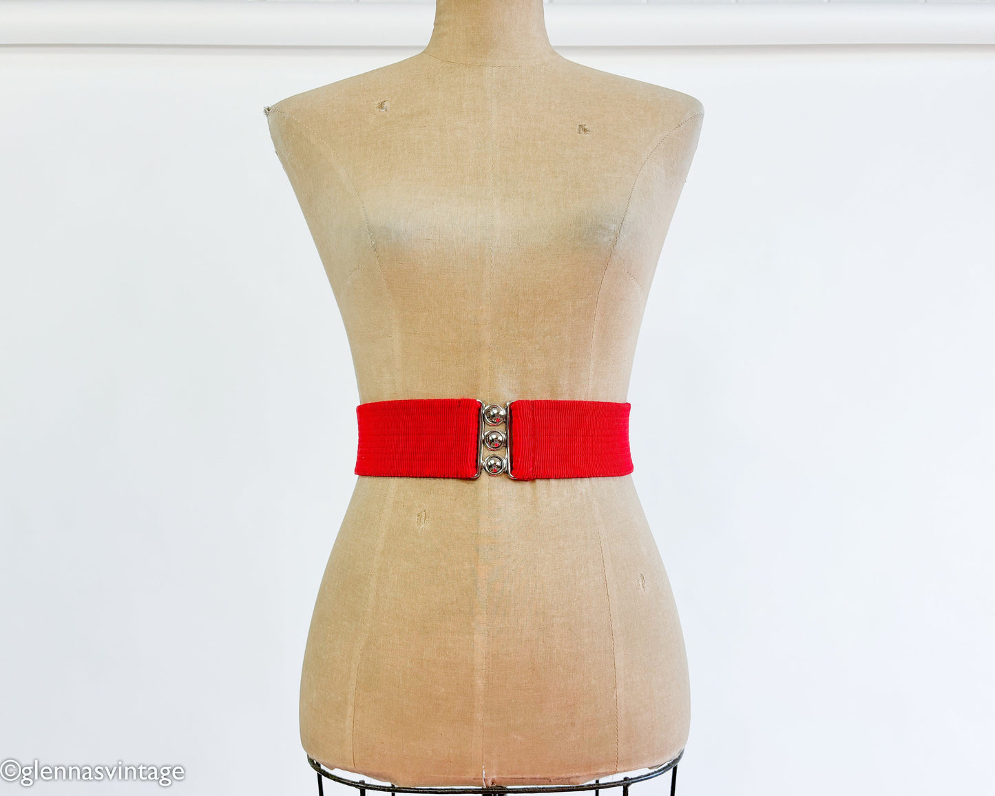 1950s Red Elastic Belt
