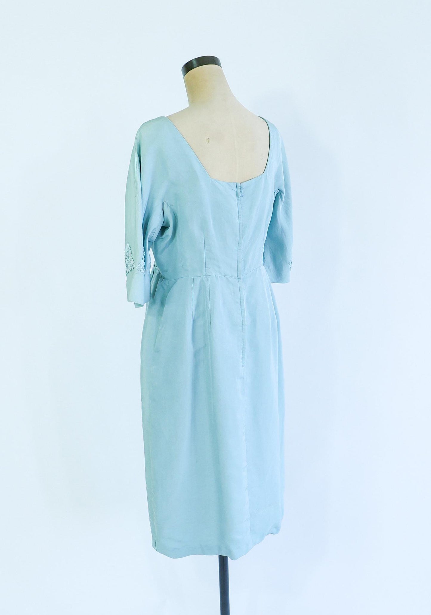 1950s Turquoise Silk Cocktail Dress | Rosette Bodice, Large