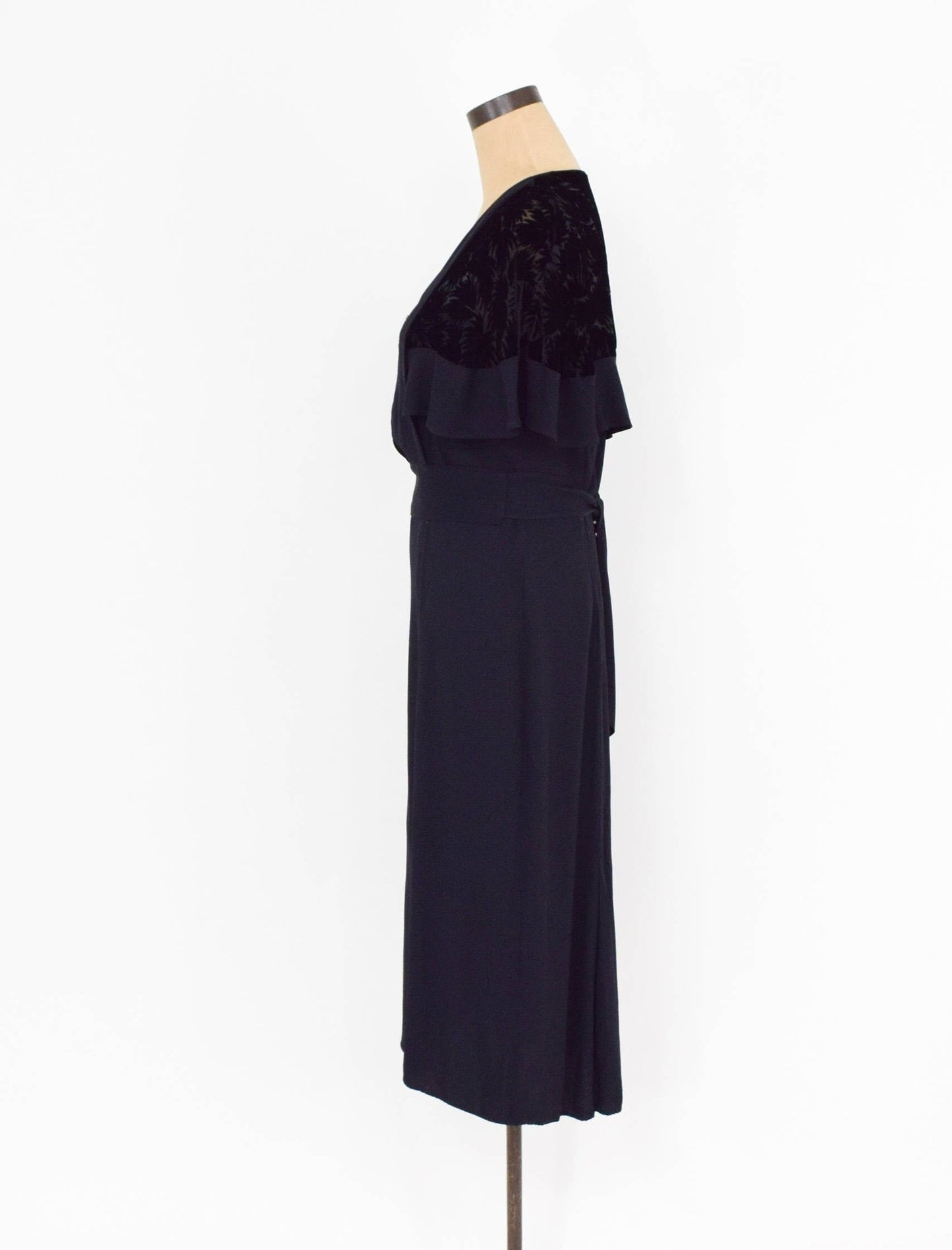 1900s Black Velvet Crepe Dress | Downton Abbey Style, Medium