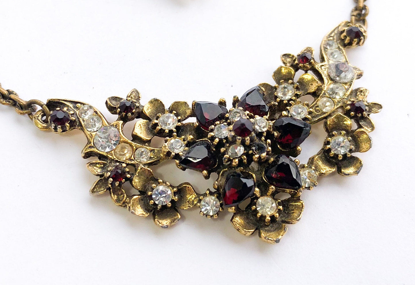 1940s Garnet Rhinestone Necklace & Earrings Jewelry Set