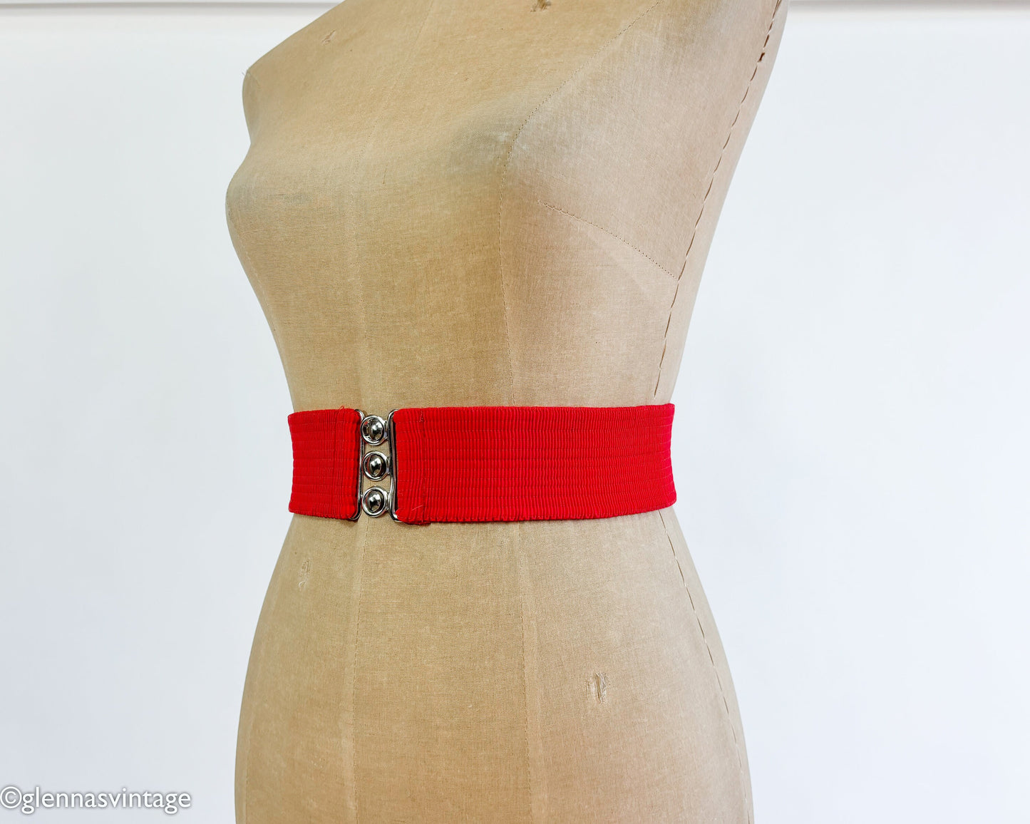 1950s Red Elastic Belt