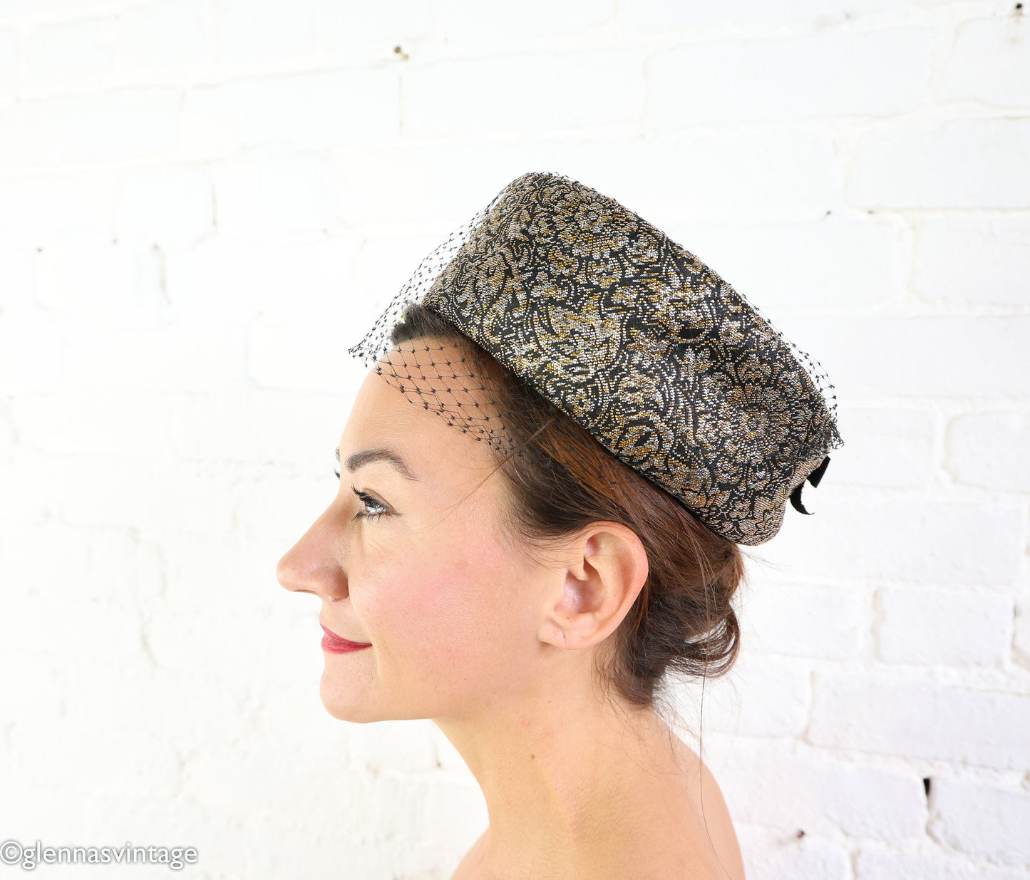 1960s Black & Gold Metallic Pillbox Hat