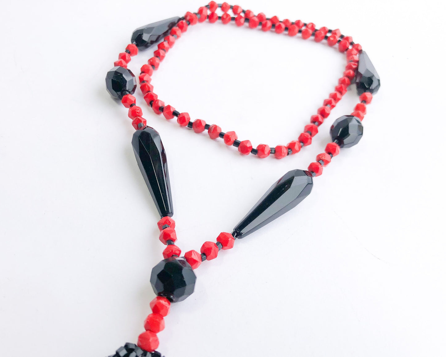 1920s Flapper Necklace | Red & Black Beaded Tassel Rope