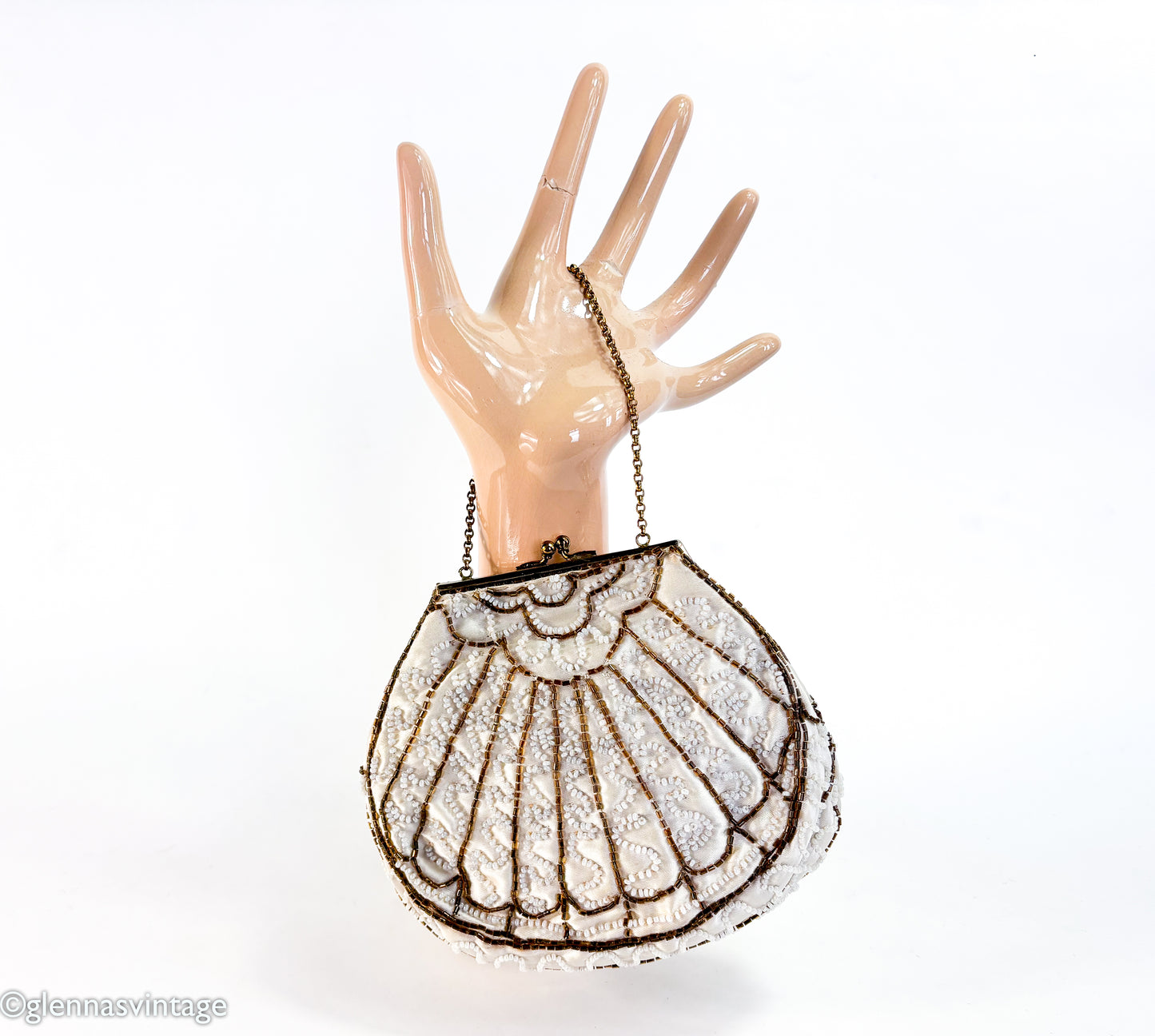 1930s White Silk Beaded Handbag Clutch