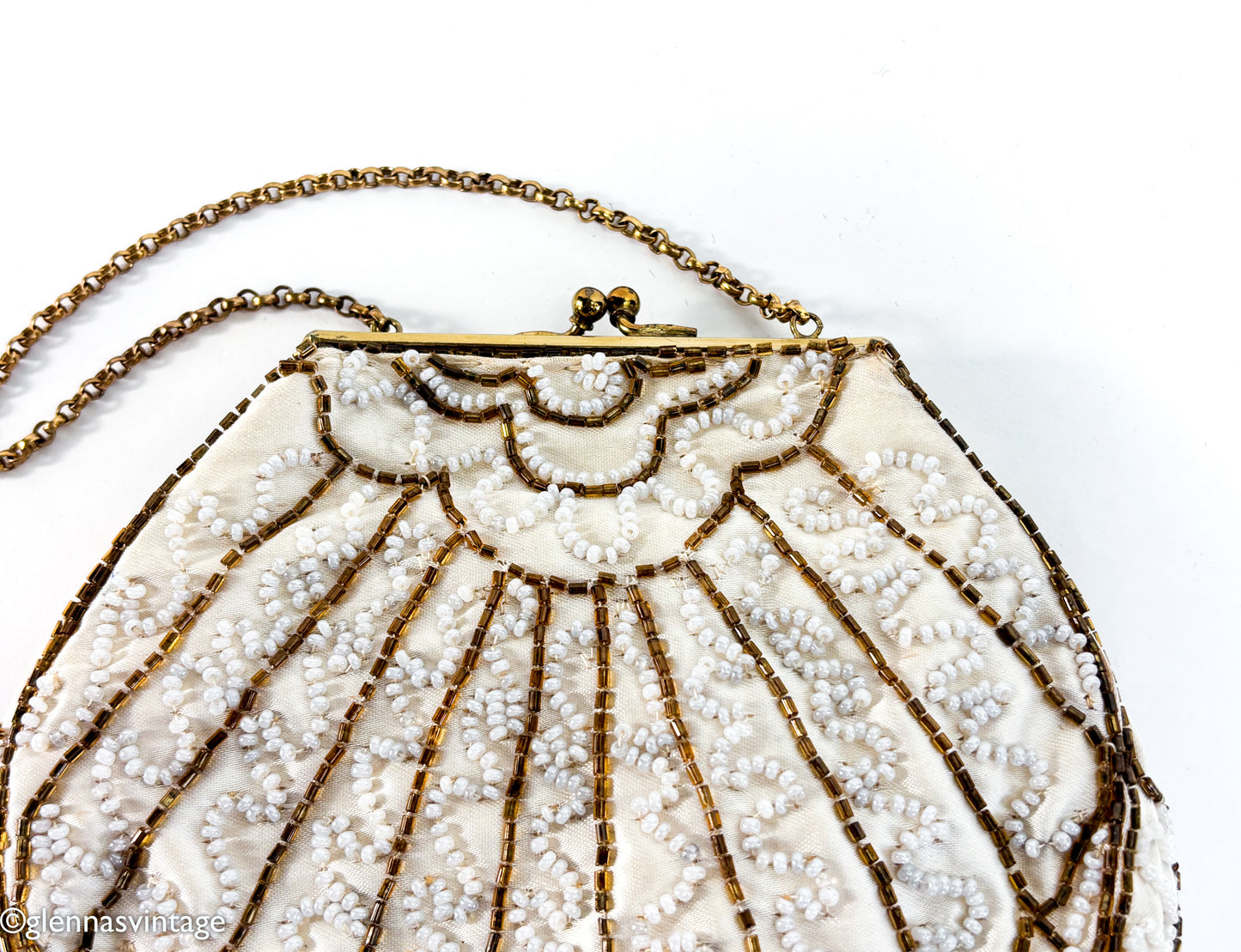 1930s White Silk Beaded Handbag Clutch